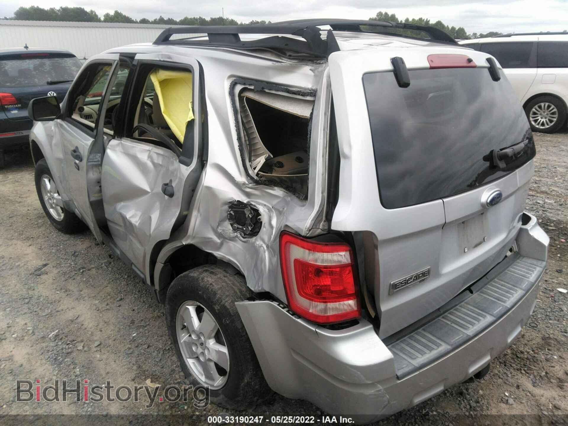 2009 FORD ESCAPE - VIN: 1FMCU03729KC85789 - Фото 3