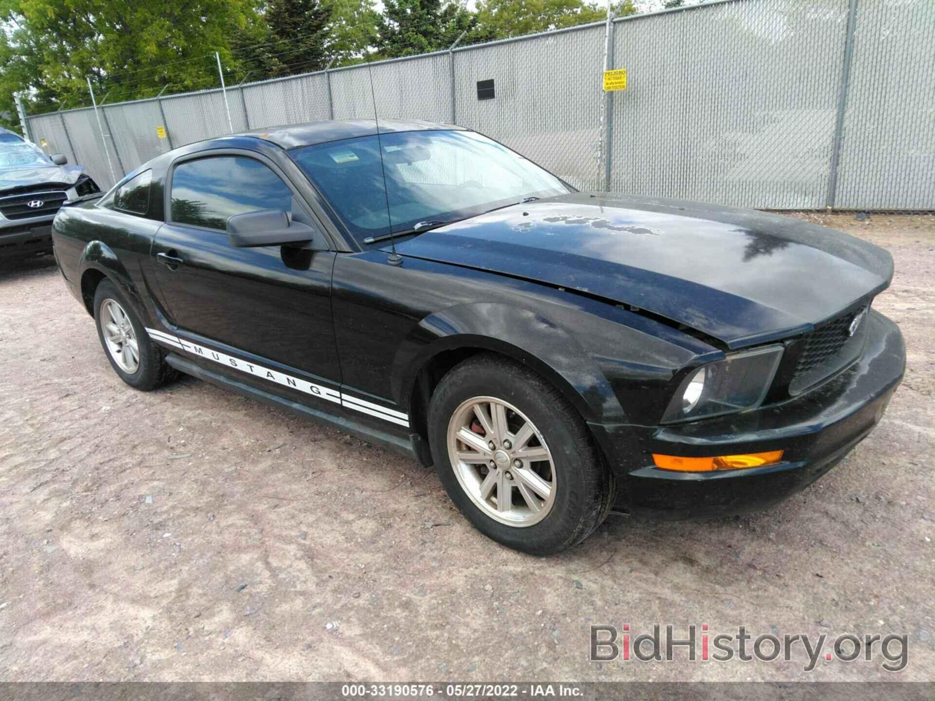 Photo 1ZVFT80NX75308458 - FORD MUSTANG 2007