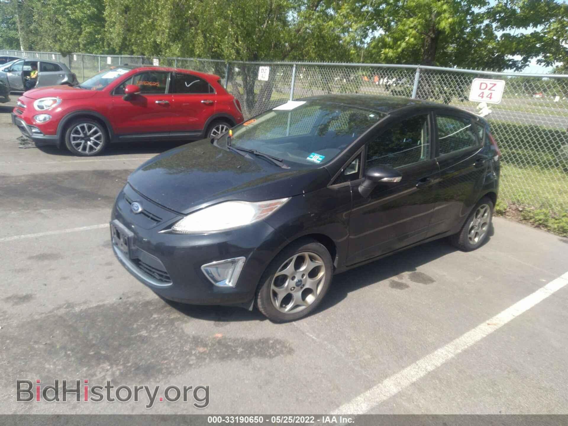 2011 FORD FIESTA - VIN: 3FADP4FJXBM106952 - Фото 2