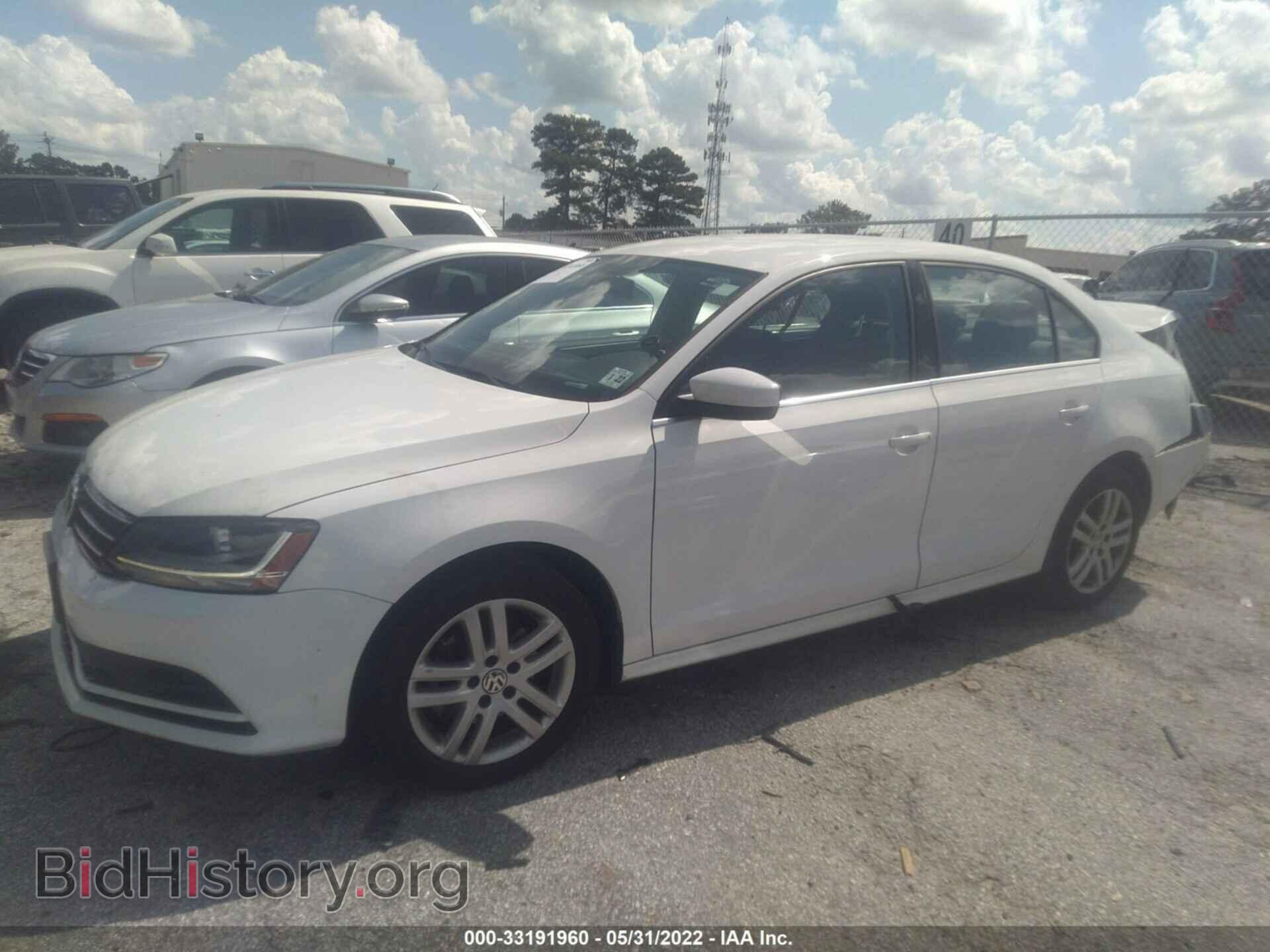 2017 VOLKSWAGEN JETTA - VIN: 3VW2B7AJ2HM263633 - Фото 2