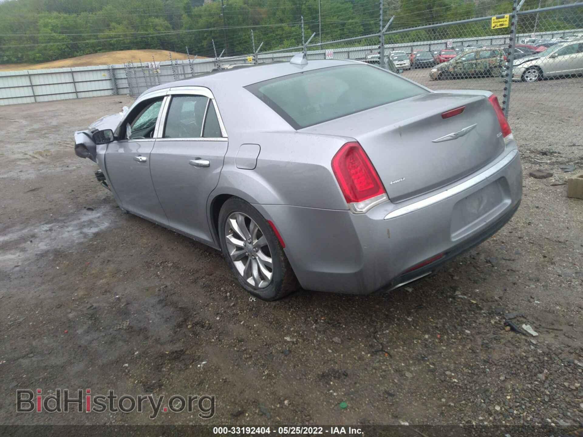 2016 CHRYSLER 300 - VIN: 2C3CCARG7GH230400 - Фото 3