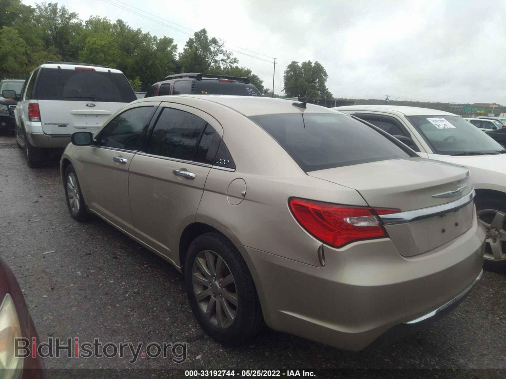 2013 CHRYSLER 200 - VIN: 1C3CCBCG4DN598504 - Фото 3