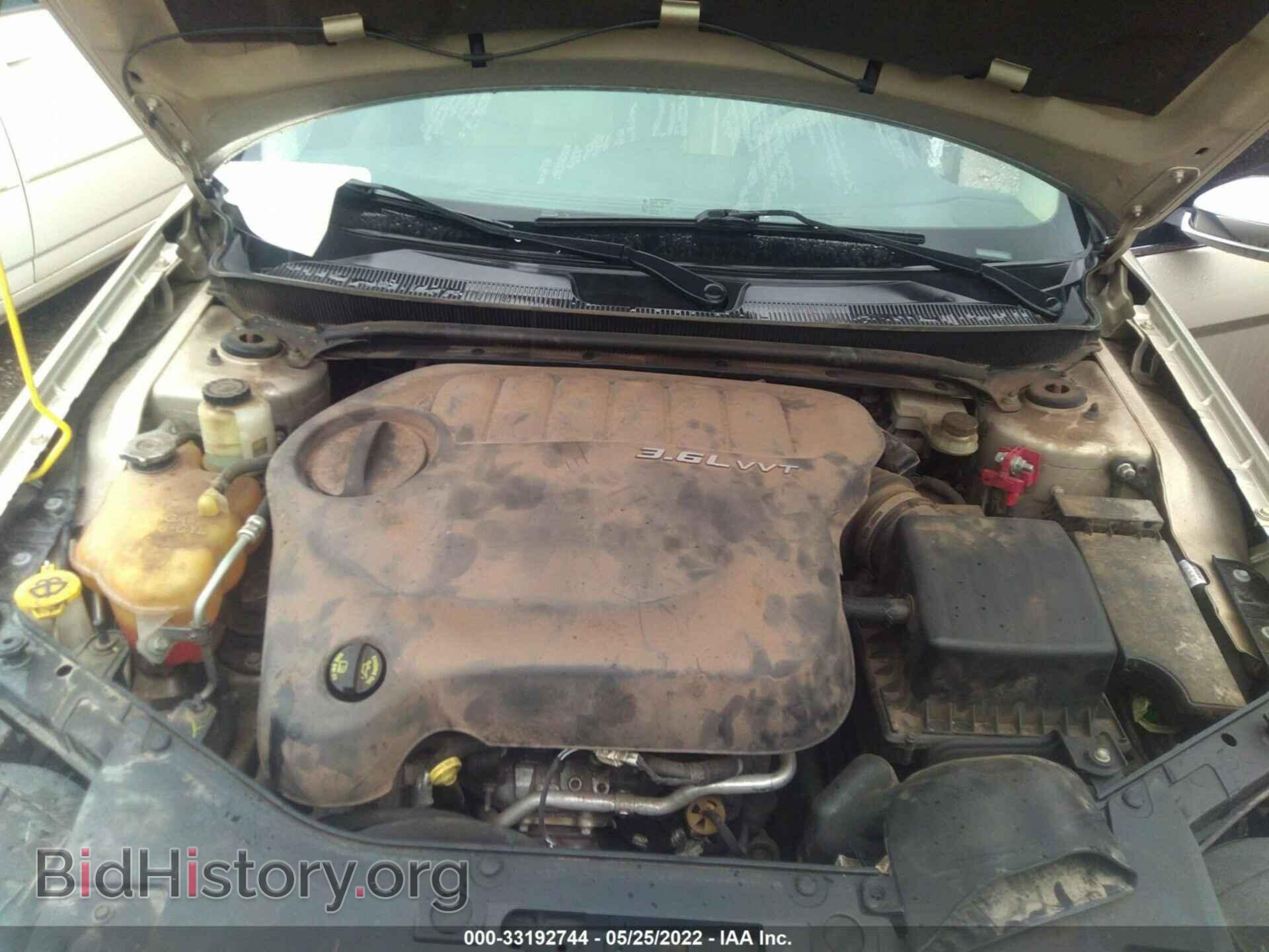 2013 CHRYSLER 200 - VIN: 1C3CCBCG4DN598504 - Фото 10