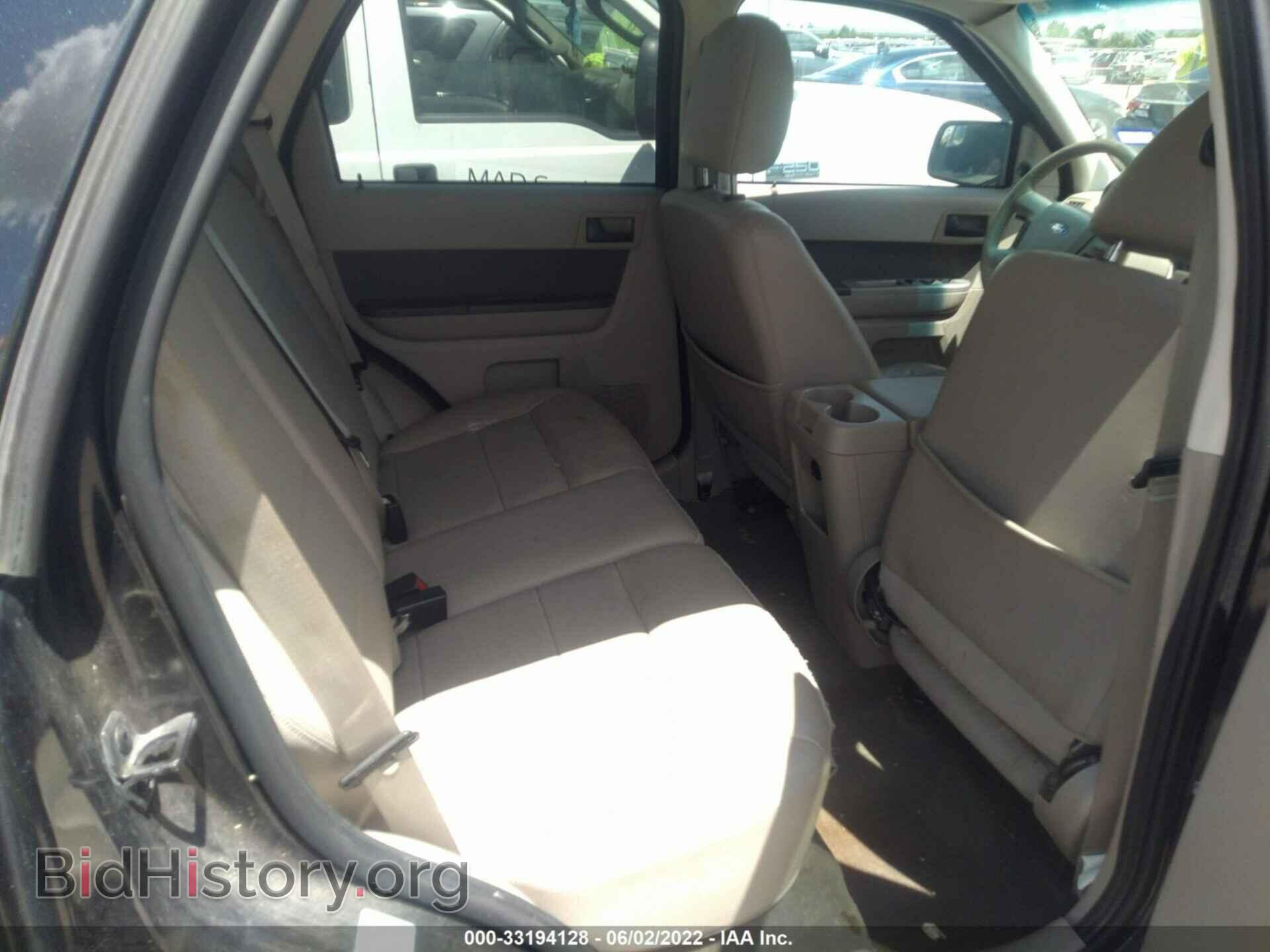 2011 FORD ESCAPE - VIN: 1FMCU0D73BKB33685 - Фото 8