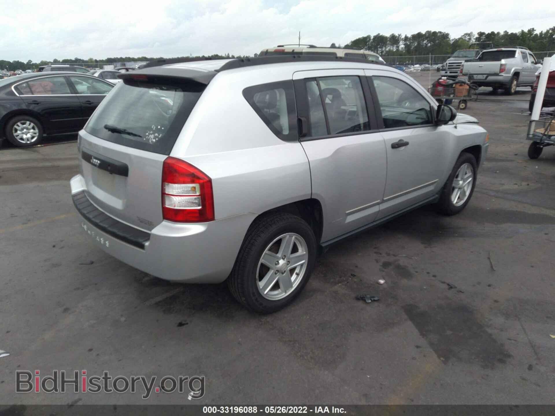 2008 JEEP COMPASS - VIN: 1J8FT47W48D649428 - Фото 4