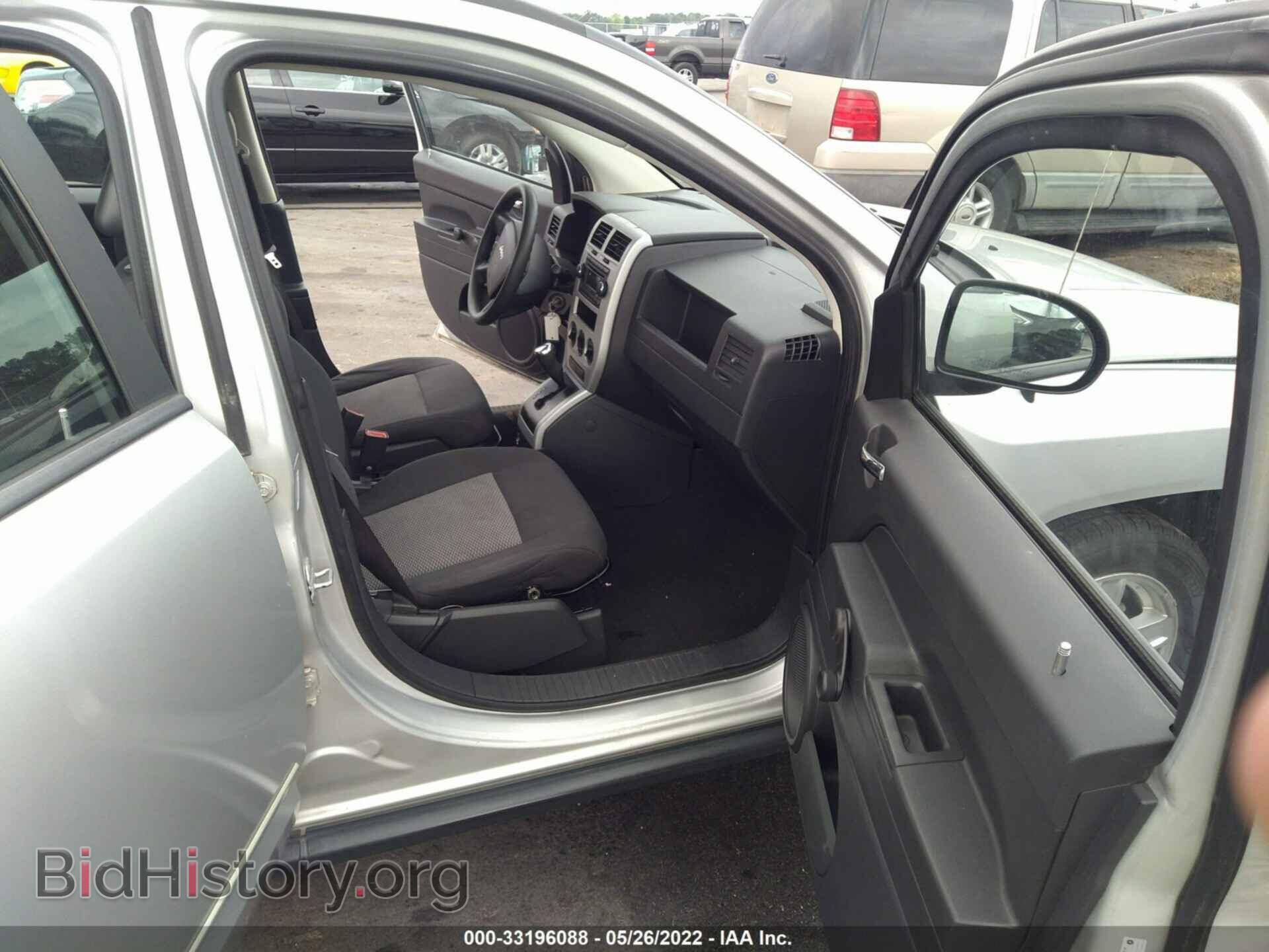 2008 JEEP COMPASS - VIN: 1J8FT47W48D649428 - Фото 5
