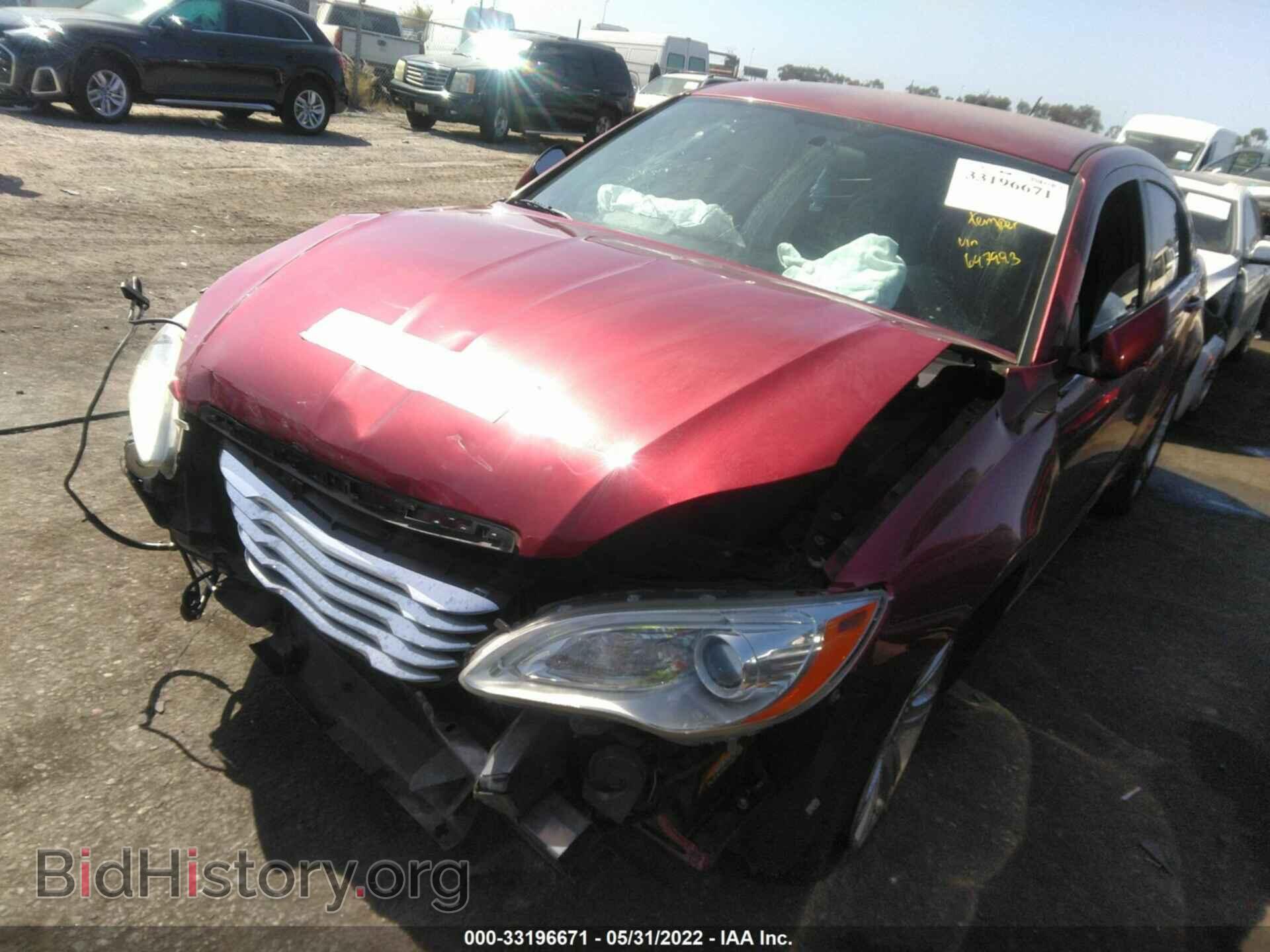 2013 CHRYSLER 200 - VIN: 1C3CCBAB4DN697993 - Photo 2