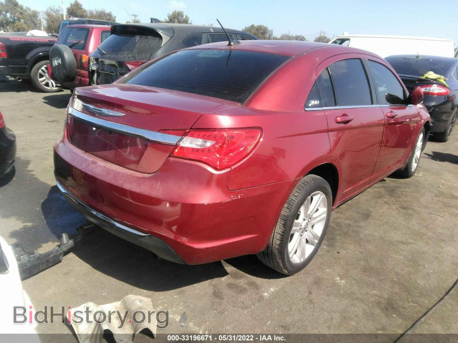 2013 CHRYSLER 200 - VIN: 1C3CCBAB4DN697993 - Photo 4