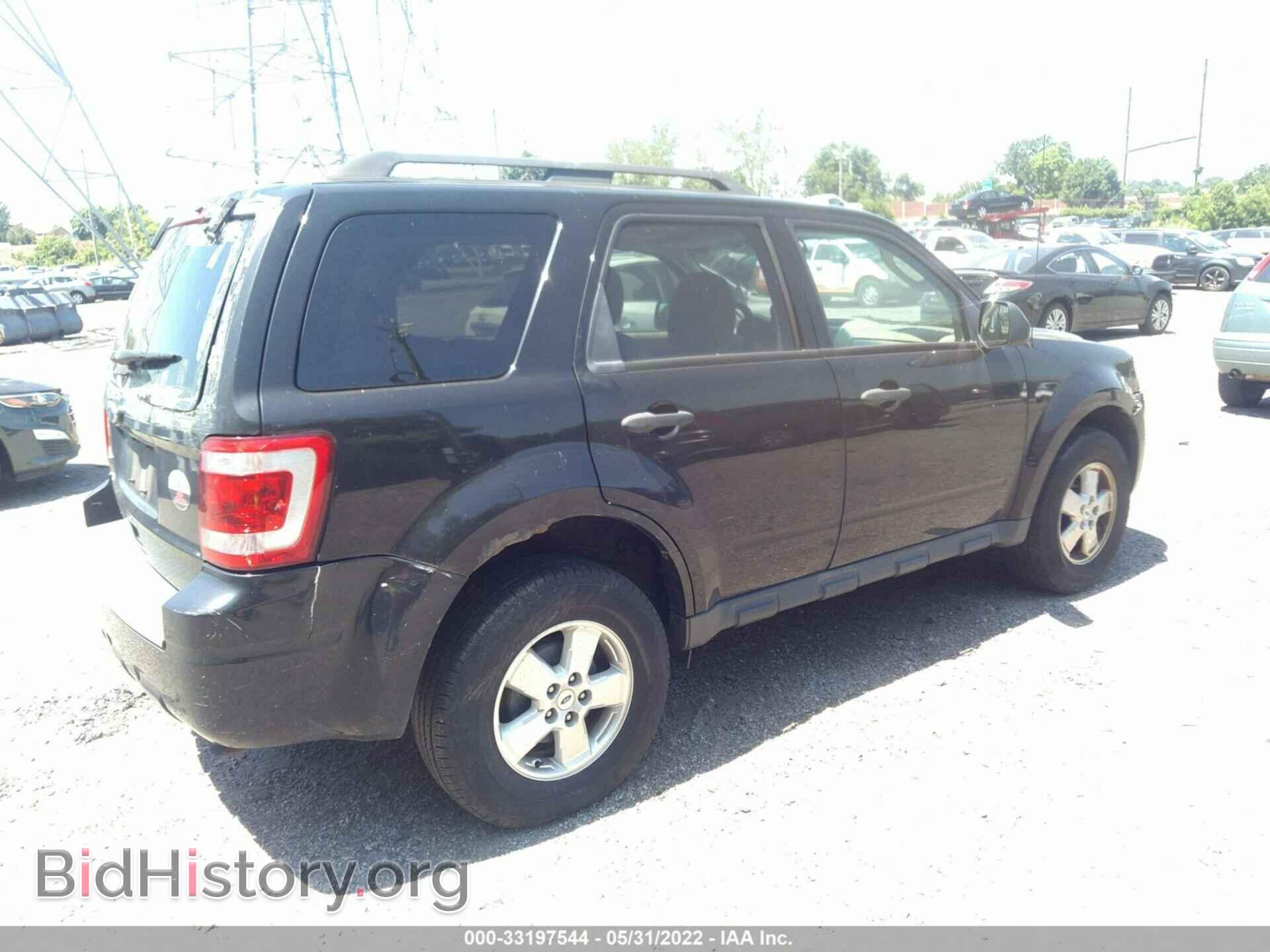 2011 FORD ESCAPE - VIN: 1FMCU0D72BKB01116 - Photo 4