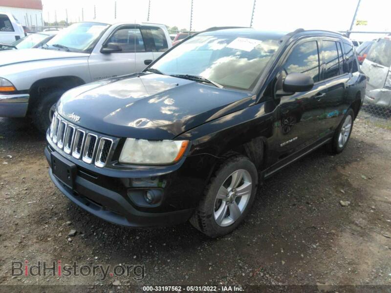 2012 Jeep COMPASS (VIN 1C4NJCBA1CD661110) — photo 2 of 11