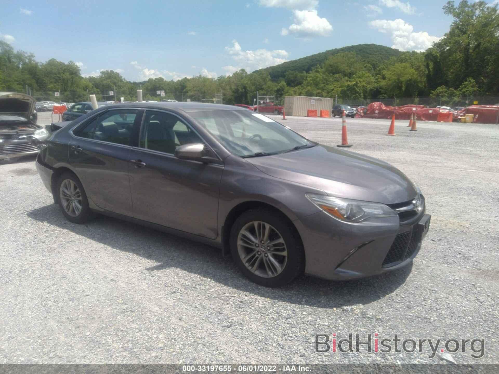 Photo 4T1BF1FK4HU681172 - TOYOTA CAMRY 2017