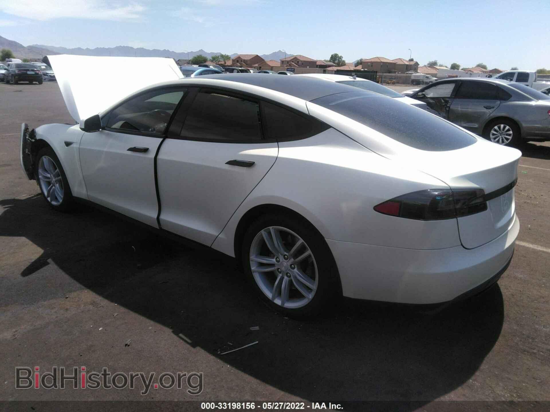 2014 TESLA MODEL S - VIN: 5YJSA1S12EFP55712 - Фото 3