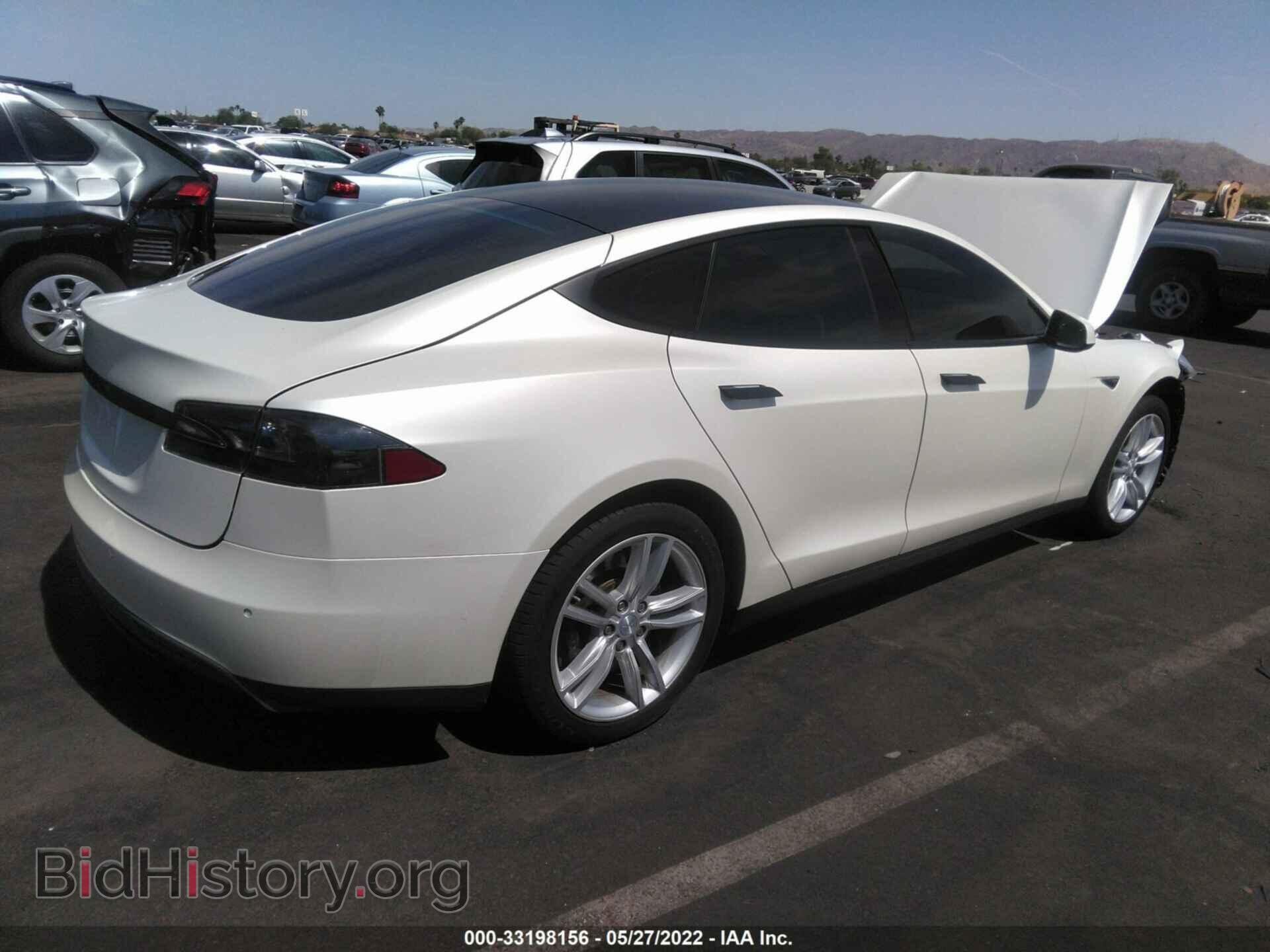 2014 TESLA MODEL S - VIN: 5YJSA1S12EFP55712 - Фото 4
