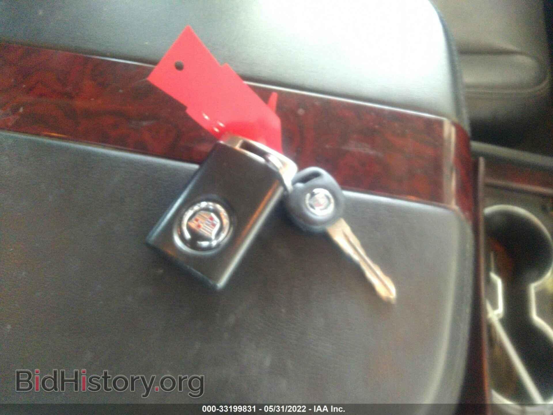 2011 CADILLAC ESCALADE - VIN: 1GYS3AEF3BR308064 - Фото 11