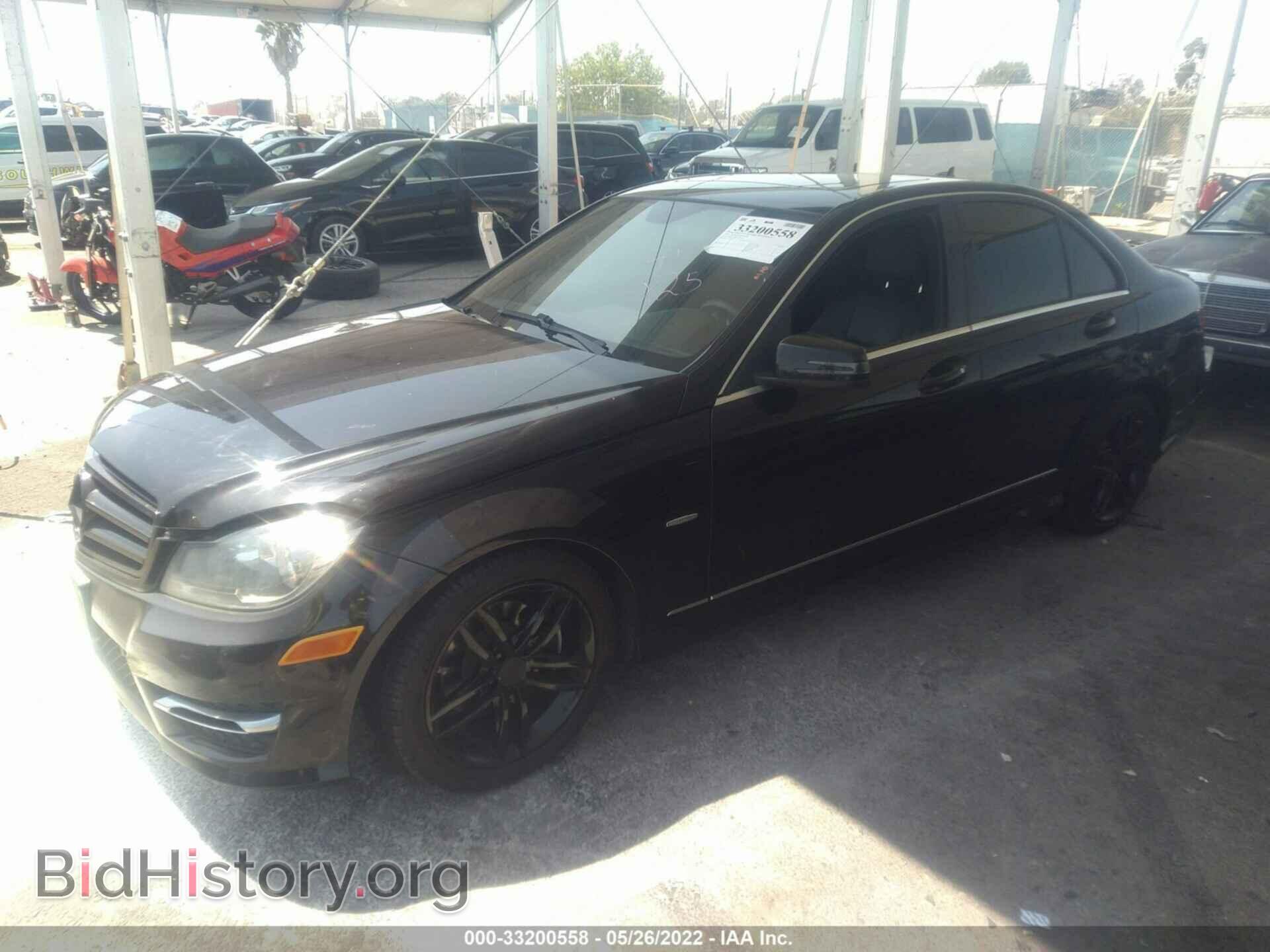 2012 MERCEDES-BENZ C-CLASS - VIN: WDDGF4HB7CA644111 - Фото 2