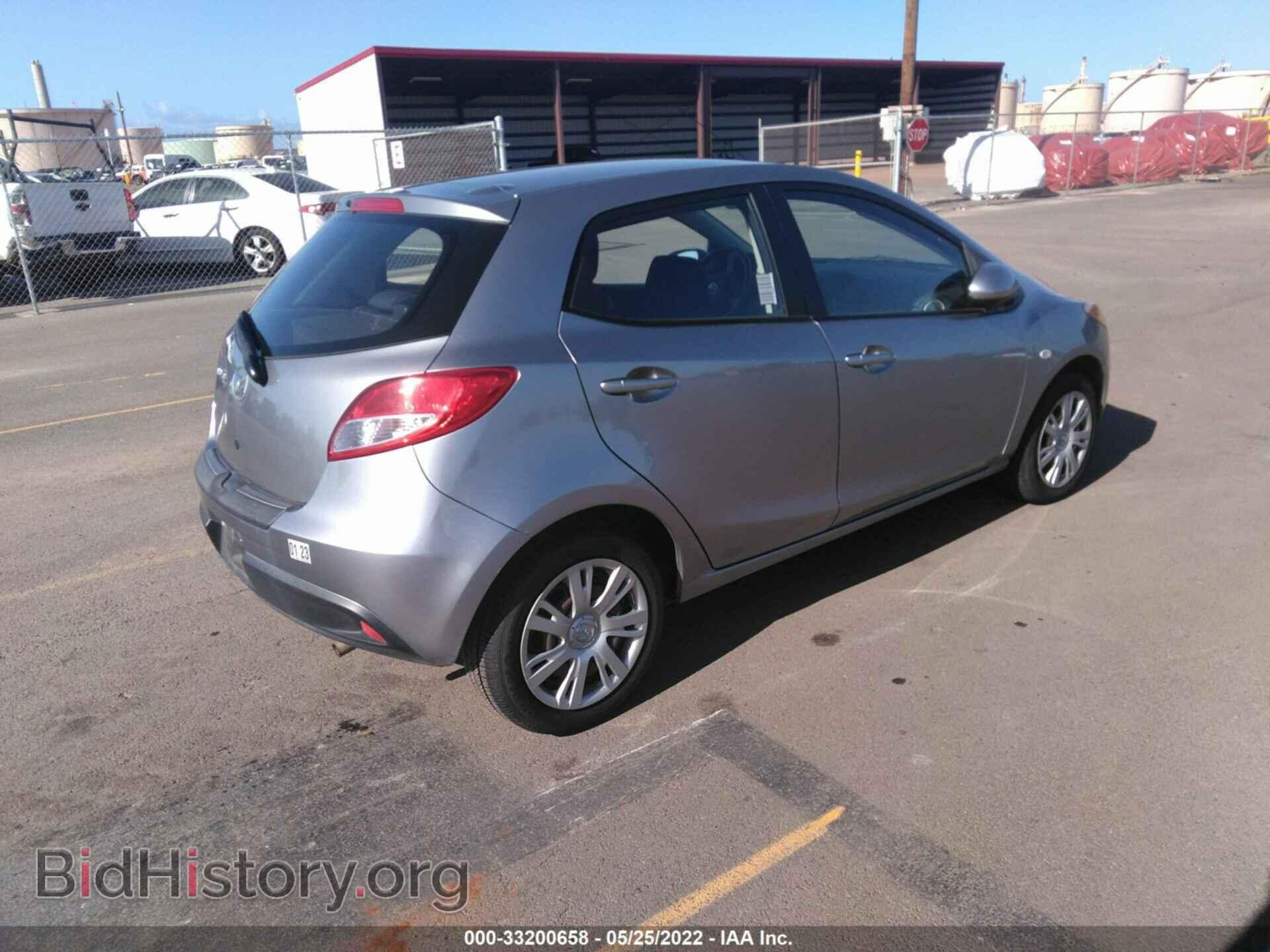 2014 MAZDA MAZDA2 - VIN: JM1DE1KY3E0185535 - Фото 4
