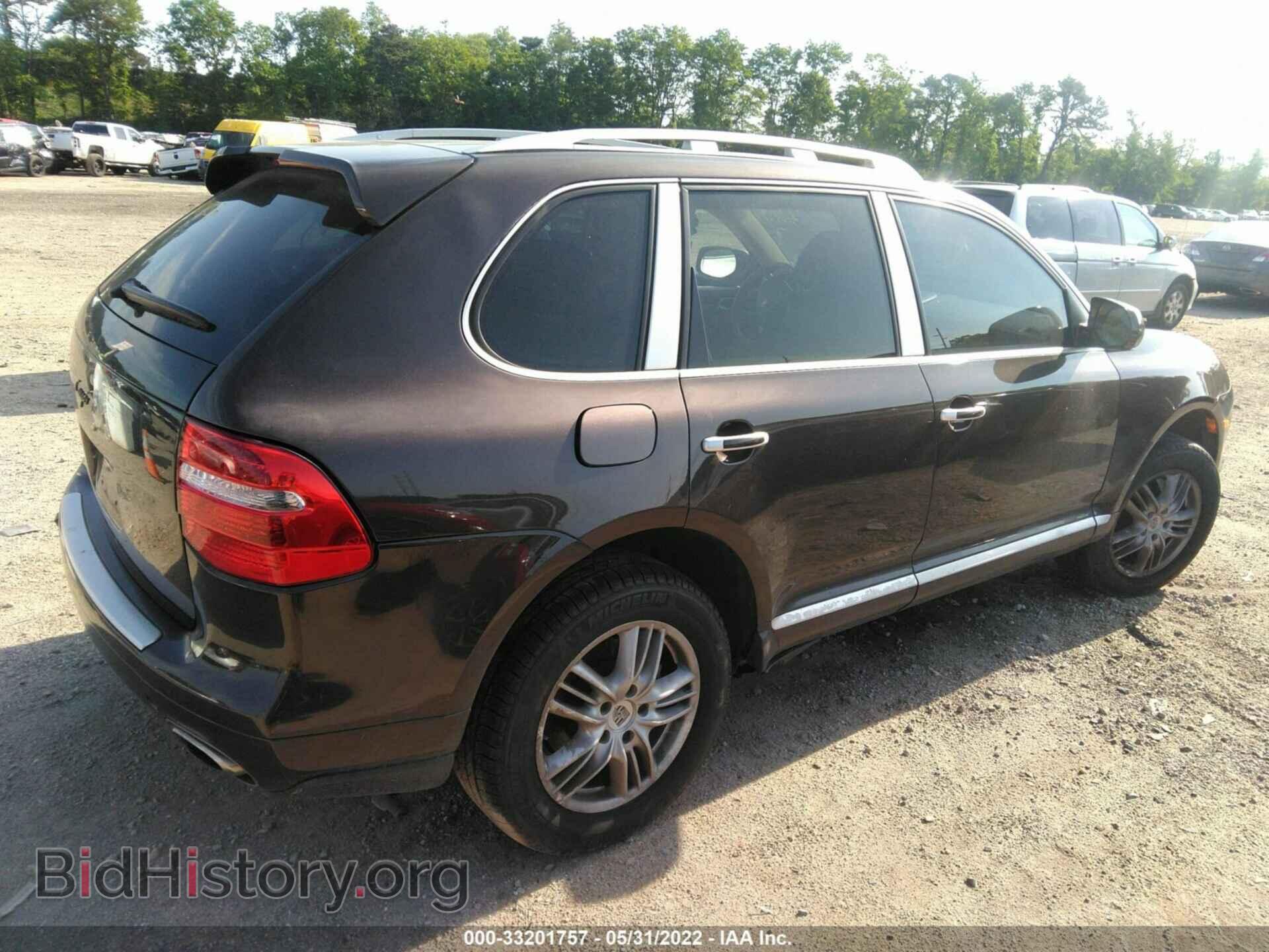 2010 PORSCHE CAYENNE - VIN: WP1AA2AP5ALA06593 - Photo 4