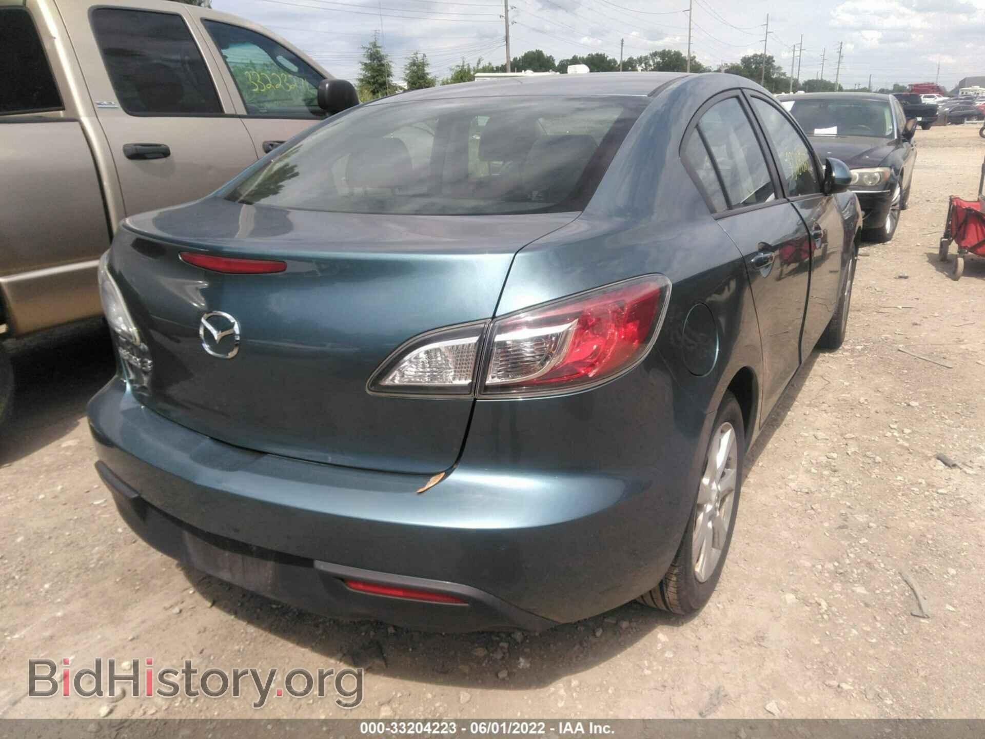 2011 MAZDA MAZDA3 - VIN: JM1BL1VF6B1362799 - Фото 4