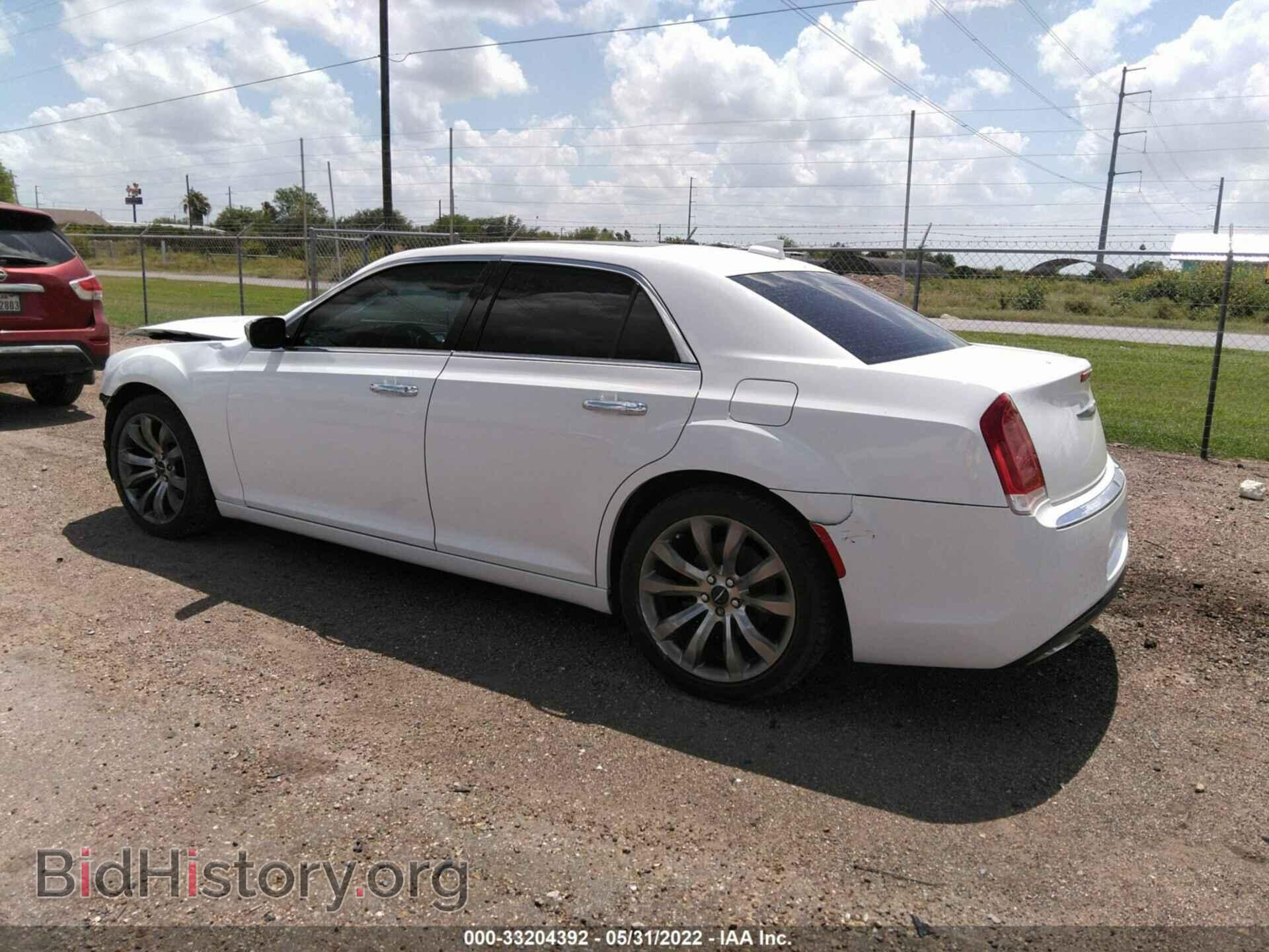 2016 CHRYSLER 300 - VIN: 2C3CCAEG9GH105548 - Фото 3