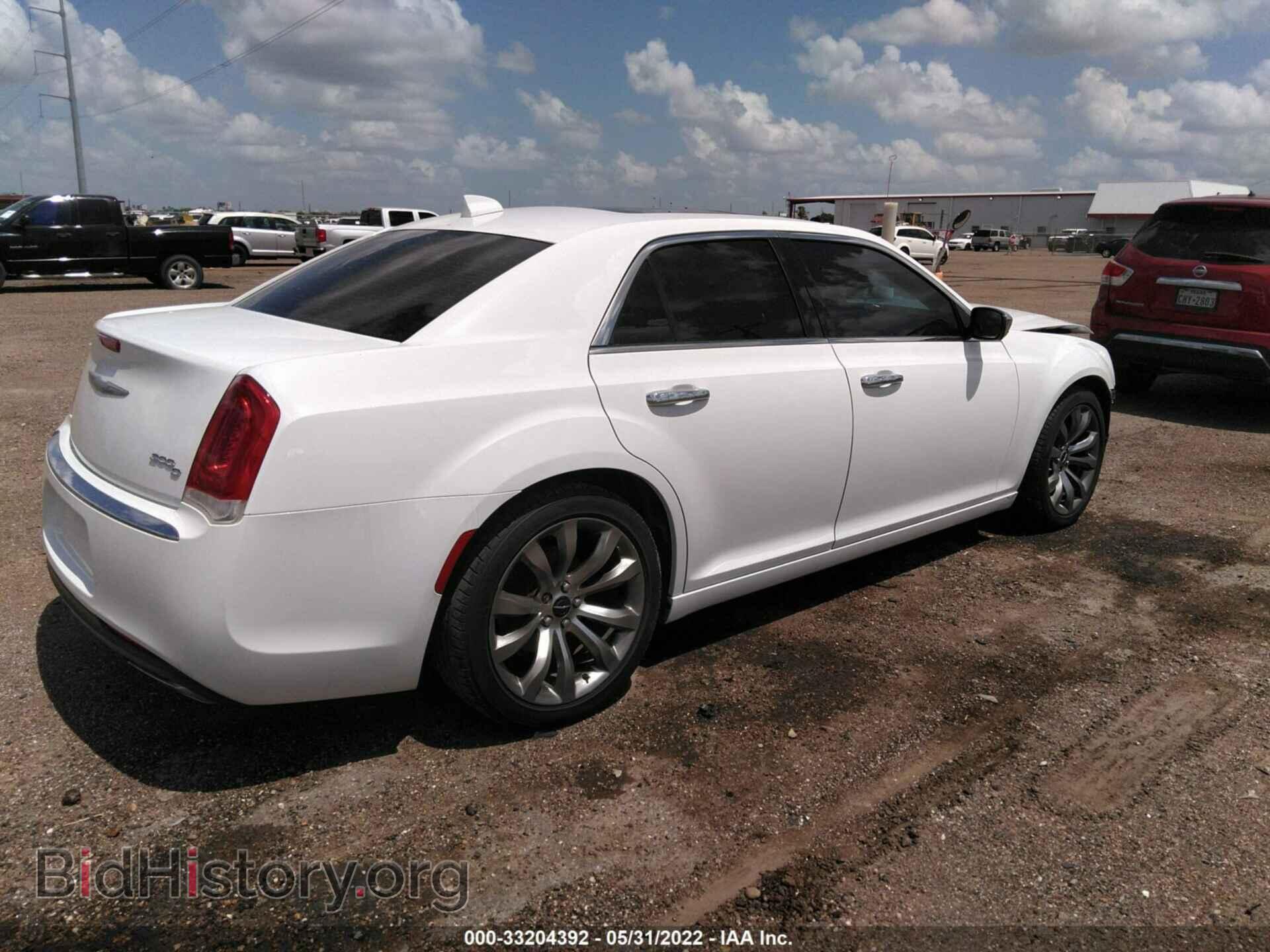 2016 CHRYSLER 300 - VIN: 2C3CCAEG9GH105548 - Фото 4