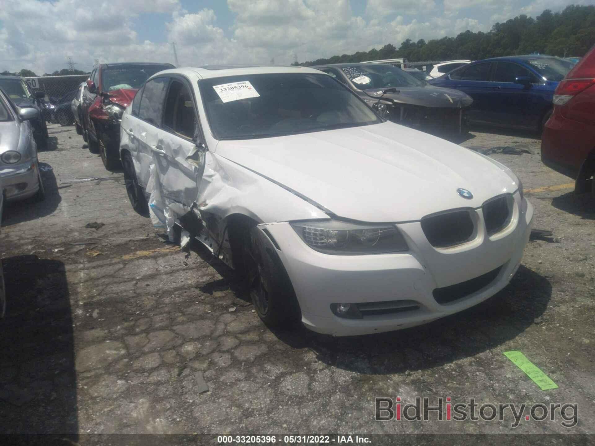 Photo WBAPM5G55BNN00479 - BMW 3 SERIES 2011