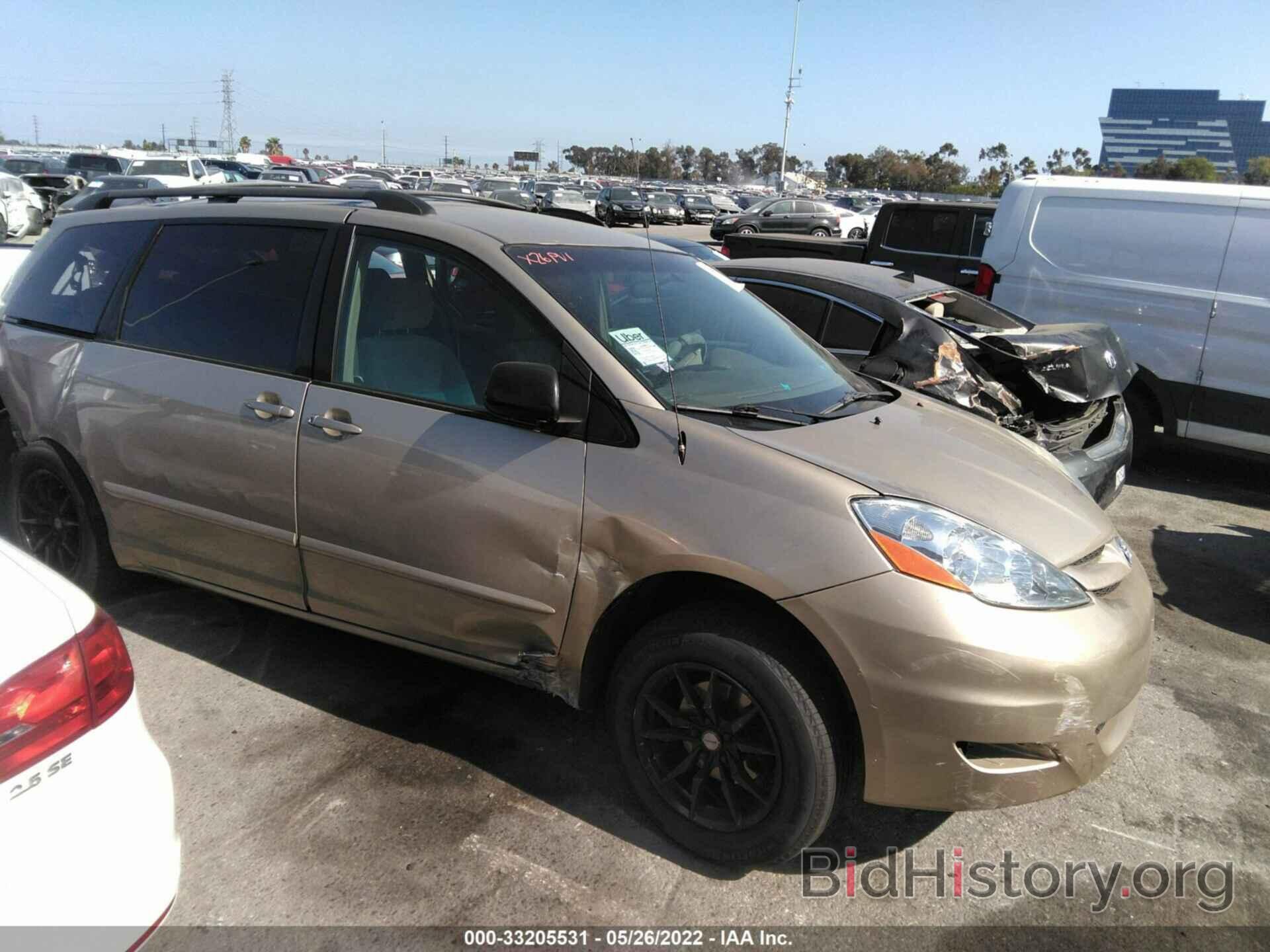 Photo 5TDZK23C08S205684 - TOYOTA SIENNA 2008