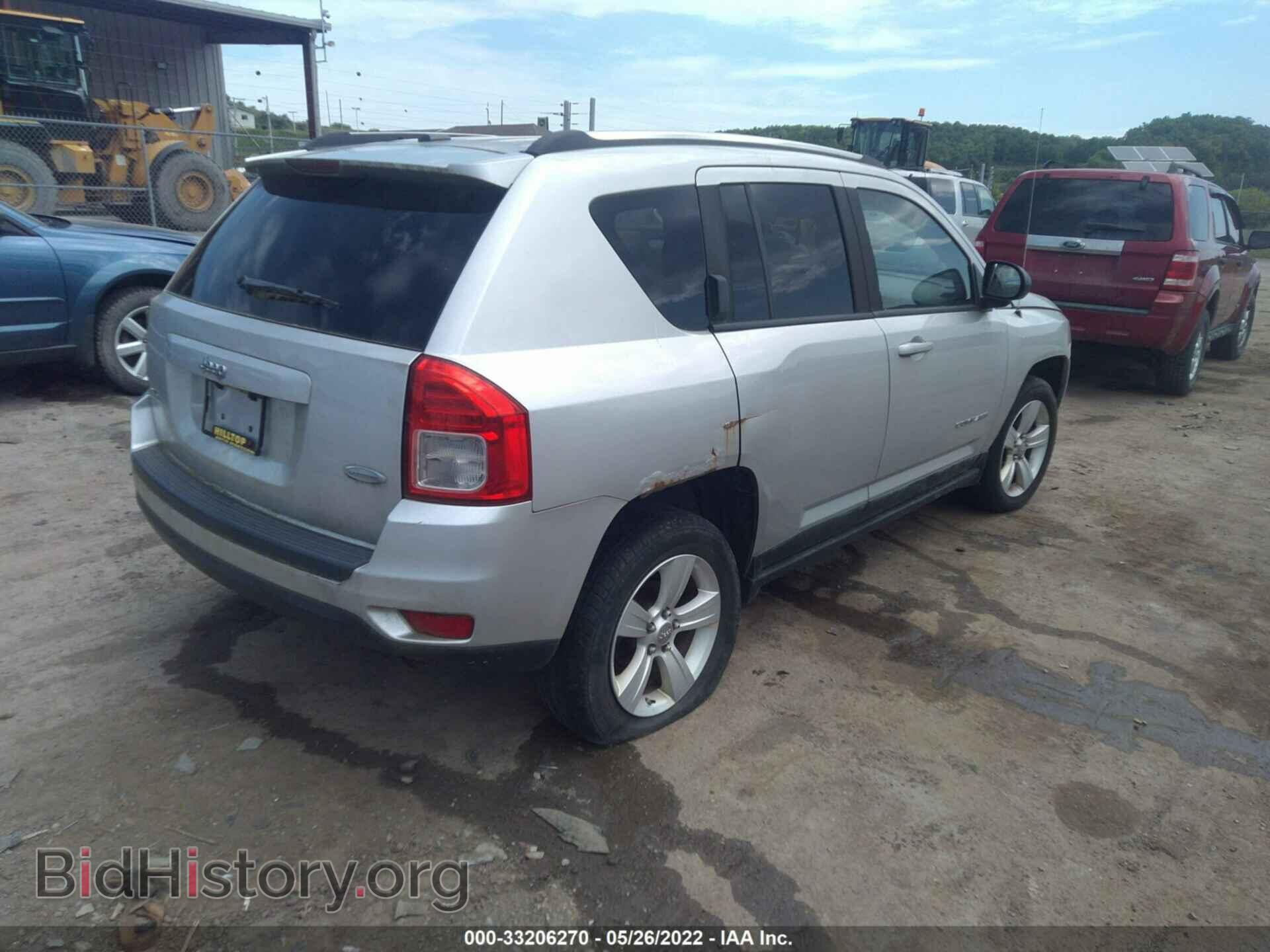 2011 JEEP COMPASS - VIN: 1J4NF1FB8BD282767 - Photo 4