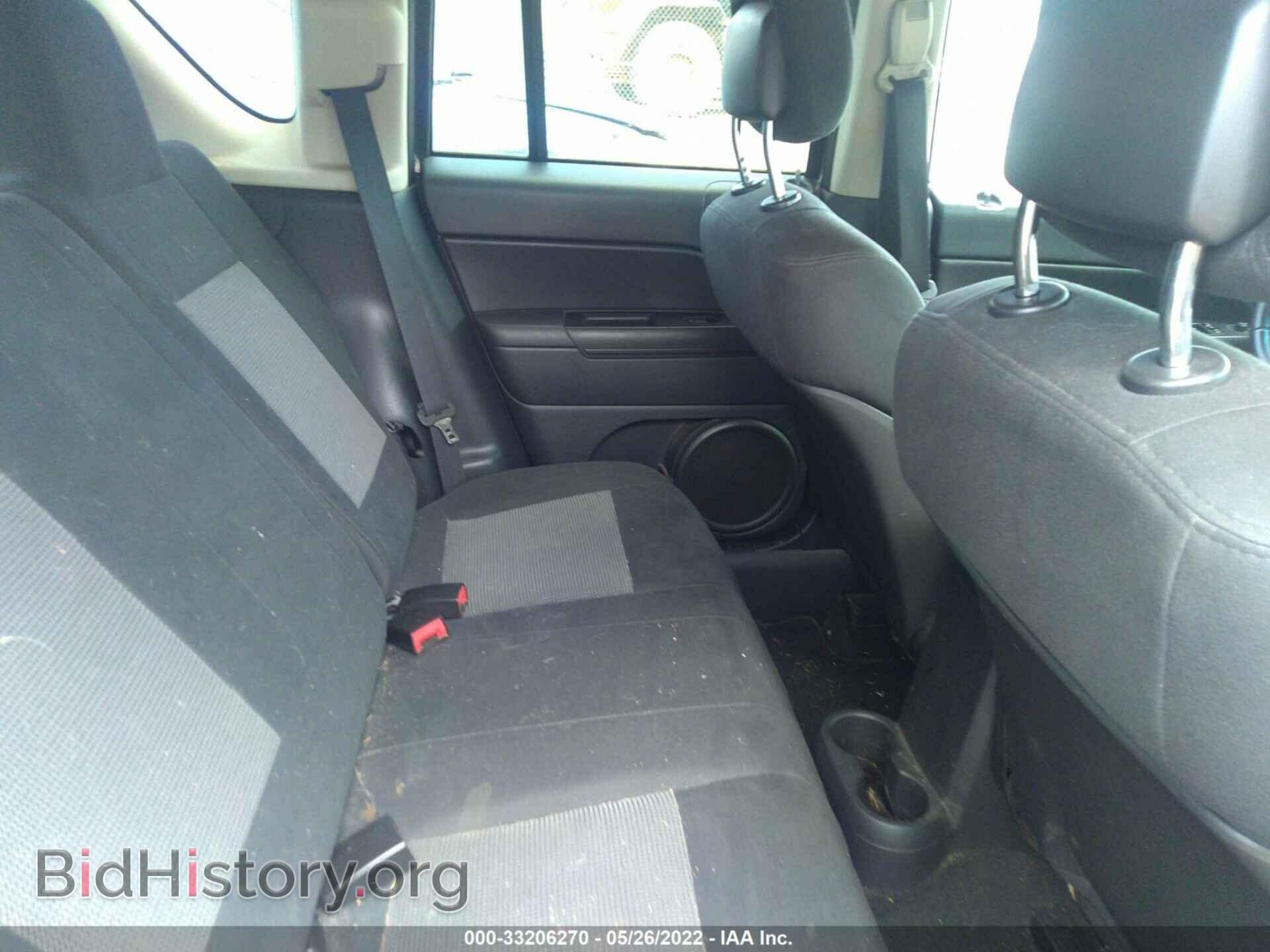 2011 JEEP COMPASS - VIN: 1J4NF1FB8BD282767 - Photo 8