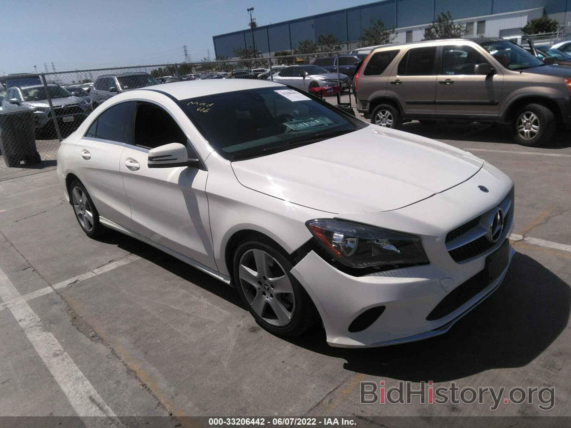 Photo WDDSJ4EB6JN585846 - MERCEDES-BENZ CLA 2018