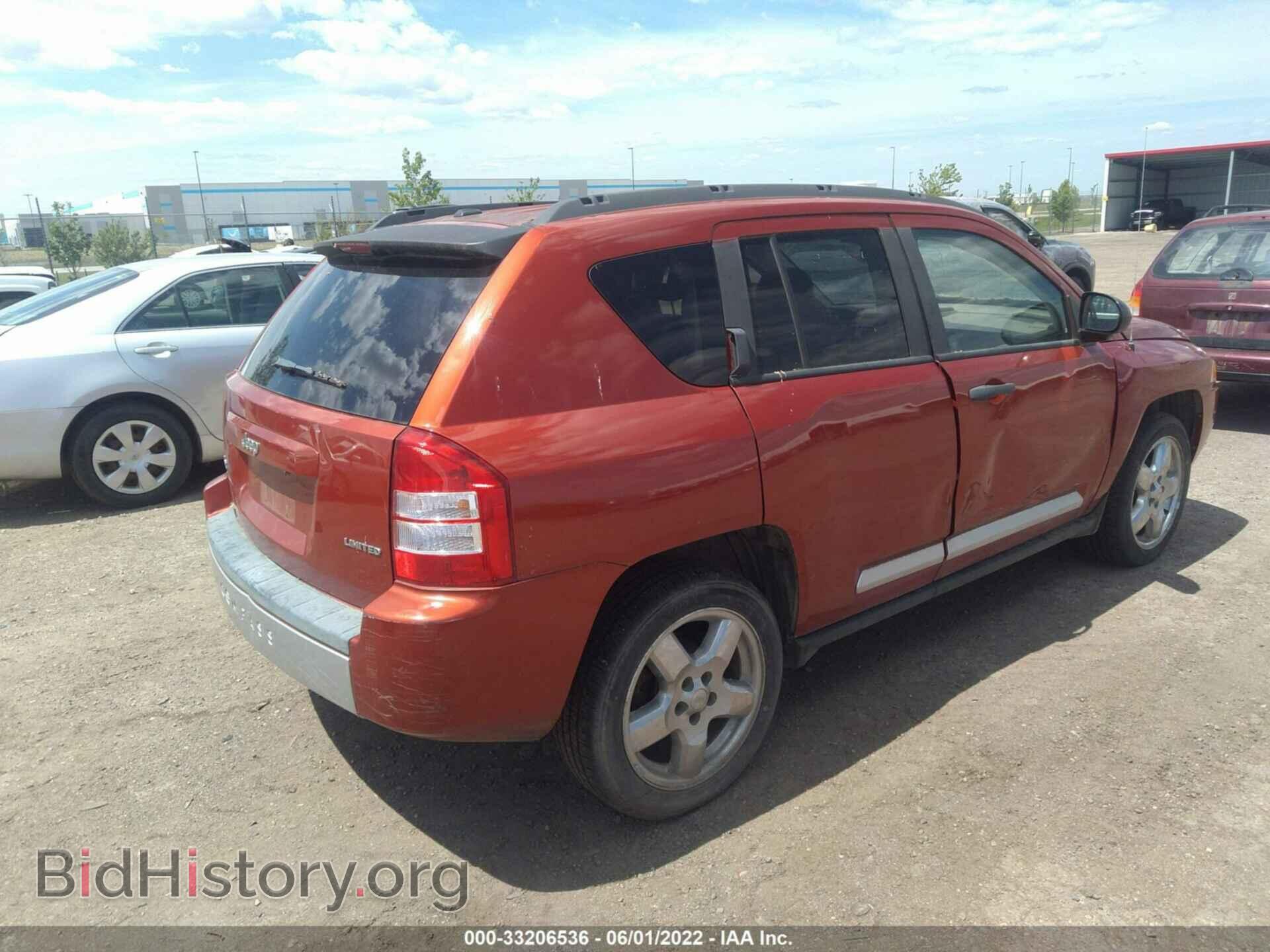 2008 JEEP COMPASS - VIN: 1J8FF57W28D564021 - Фото 4