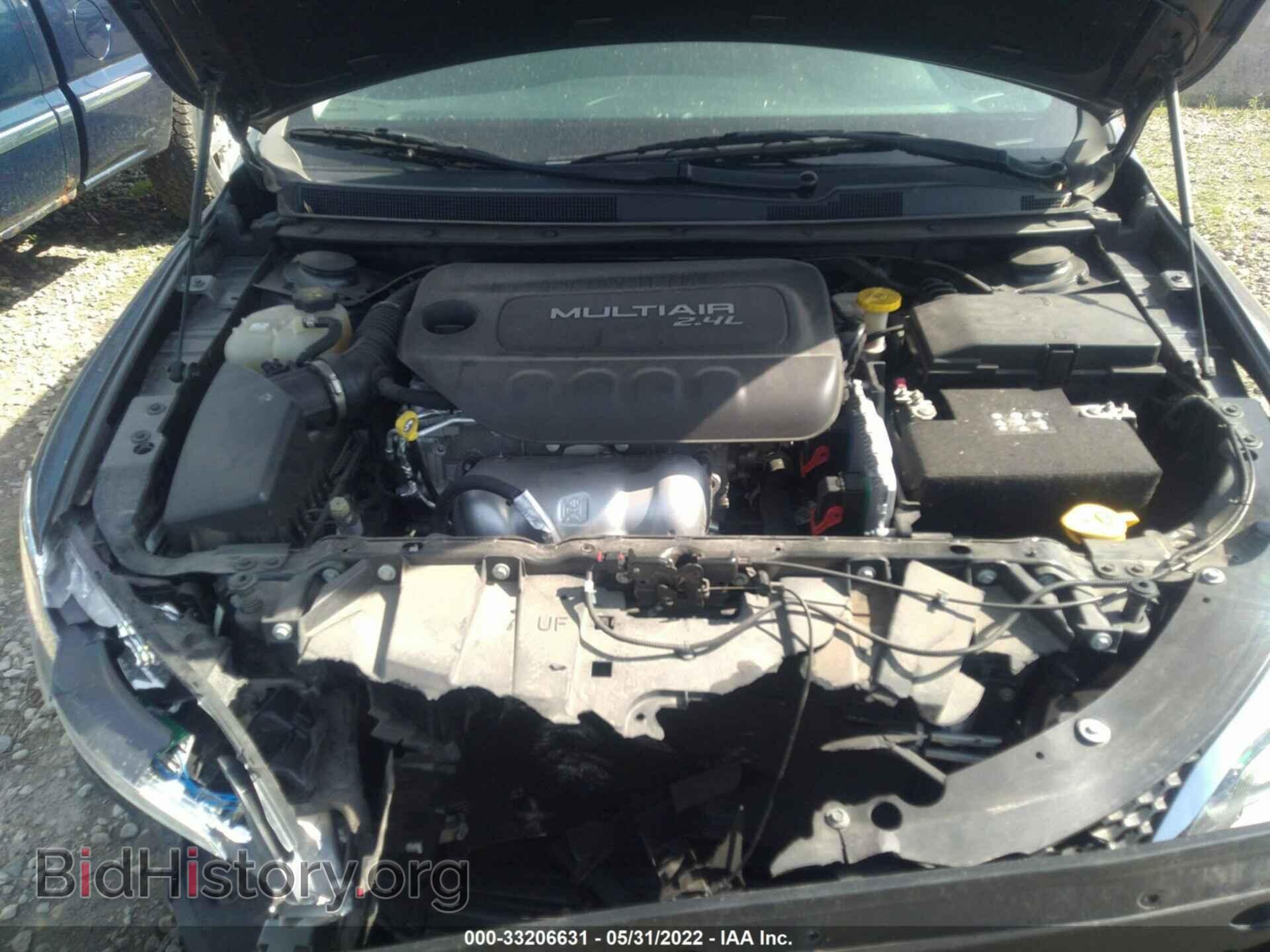 2016 CHRYSLER 200 - VIN: 1C3CCCAB0GN161682 - Фото 10