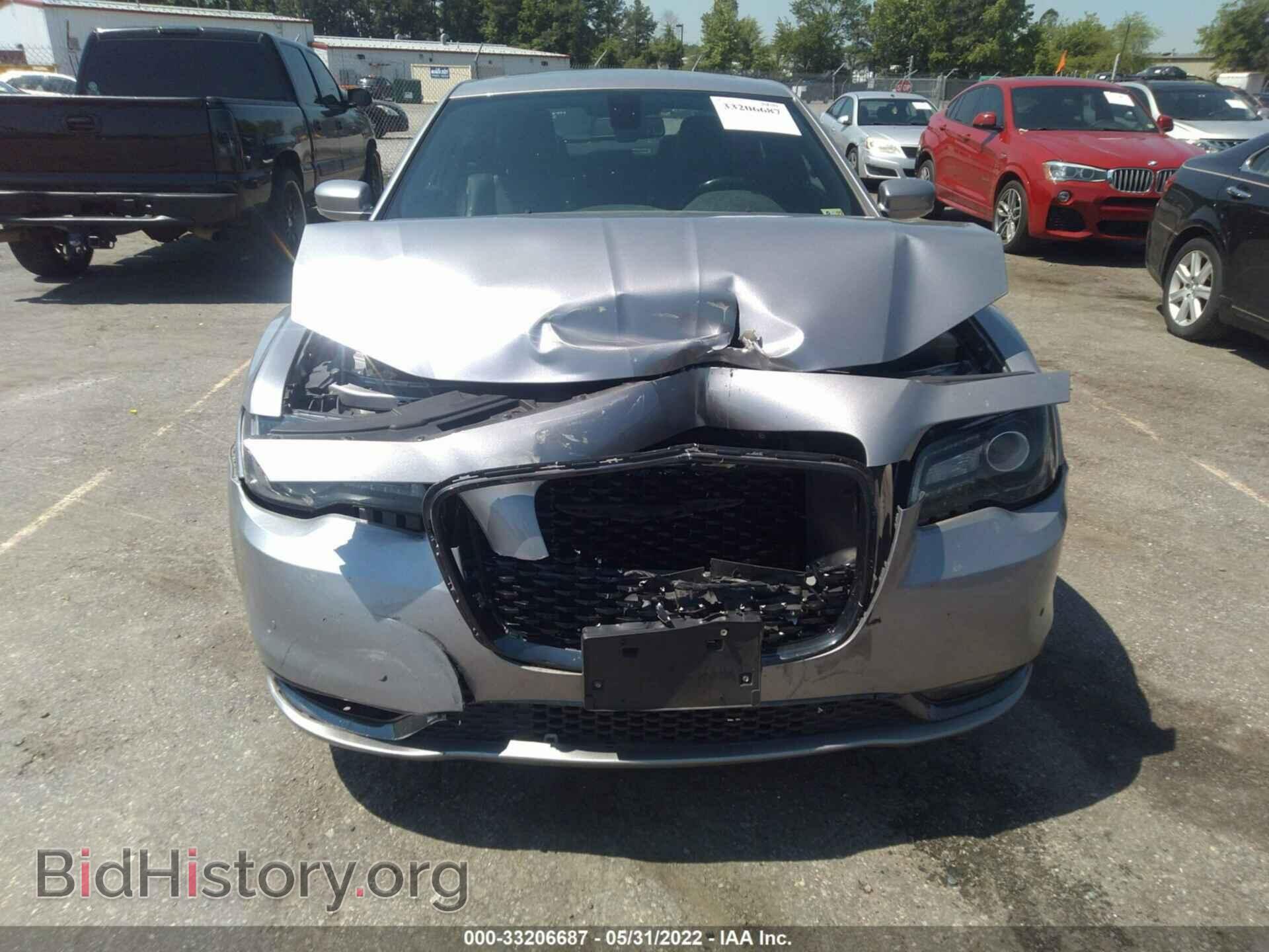 2017 CHRYSLER 300 - VIN: 2C3CCAGG7HH522018 - Photo 6