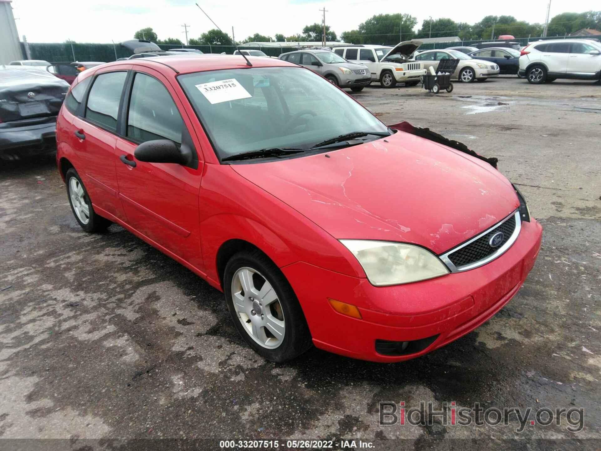 Photo 1FAHP37N06W220140 - FORD FOCUS 2006