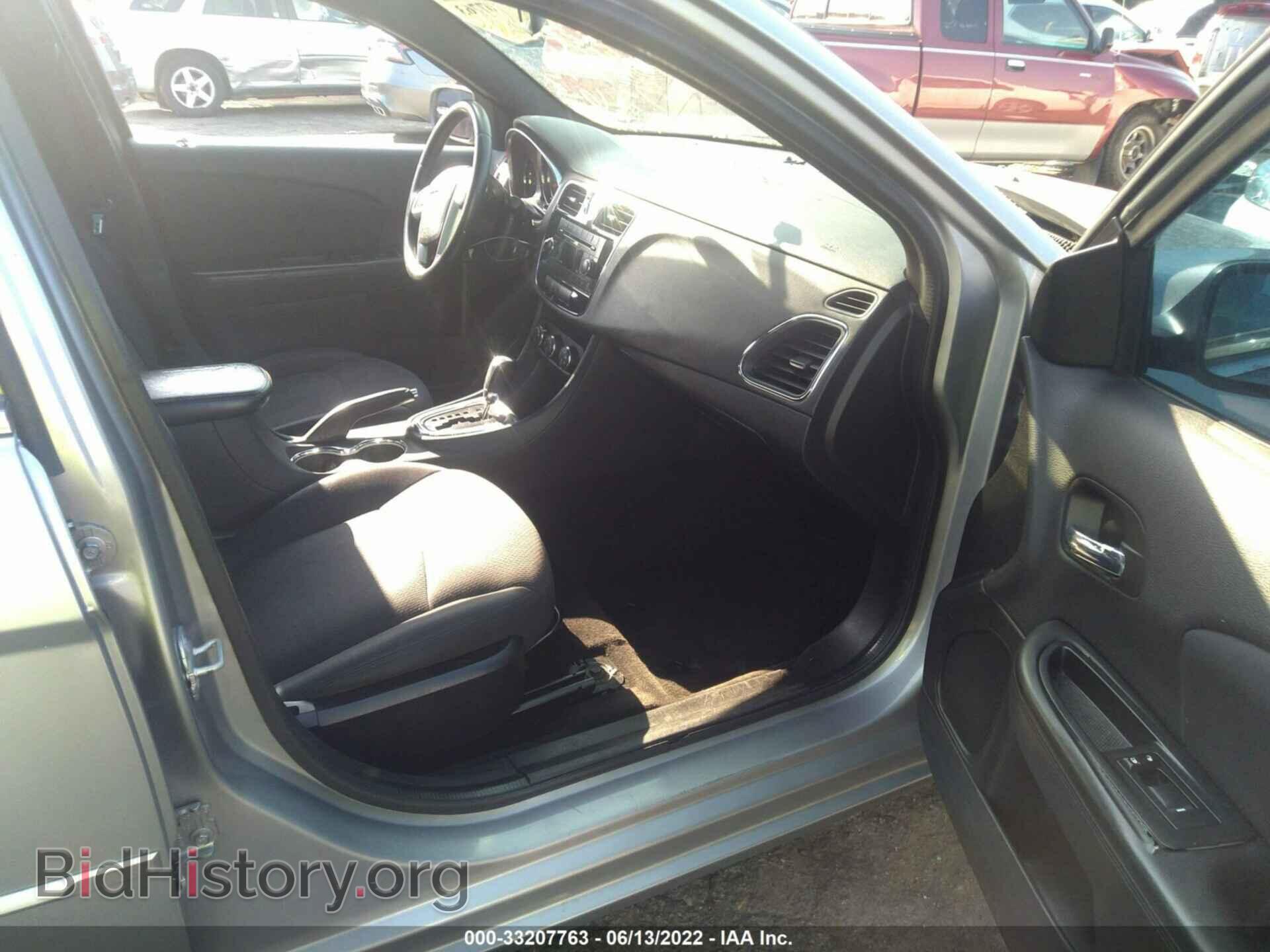 2014 CHRYSLER 200 - VIN: 1C3CCBBB6EN204752 - Фото 5