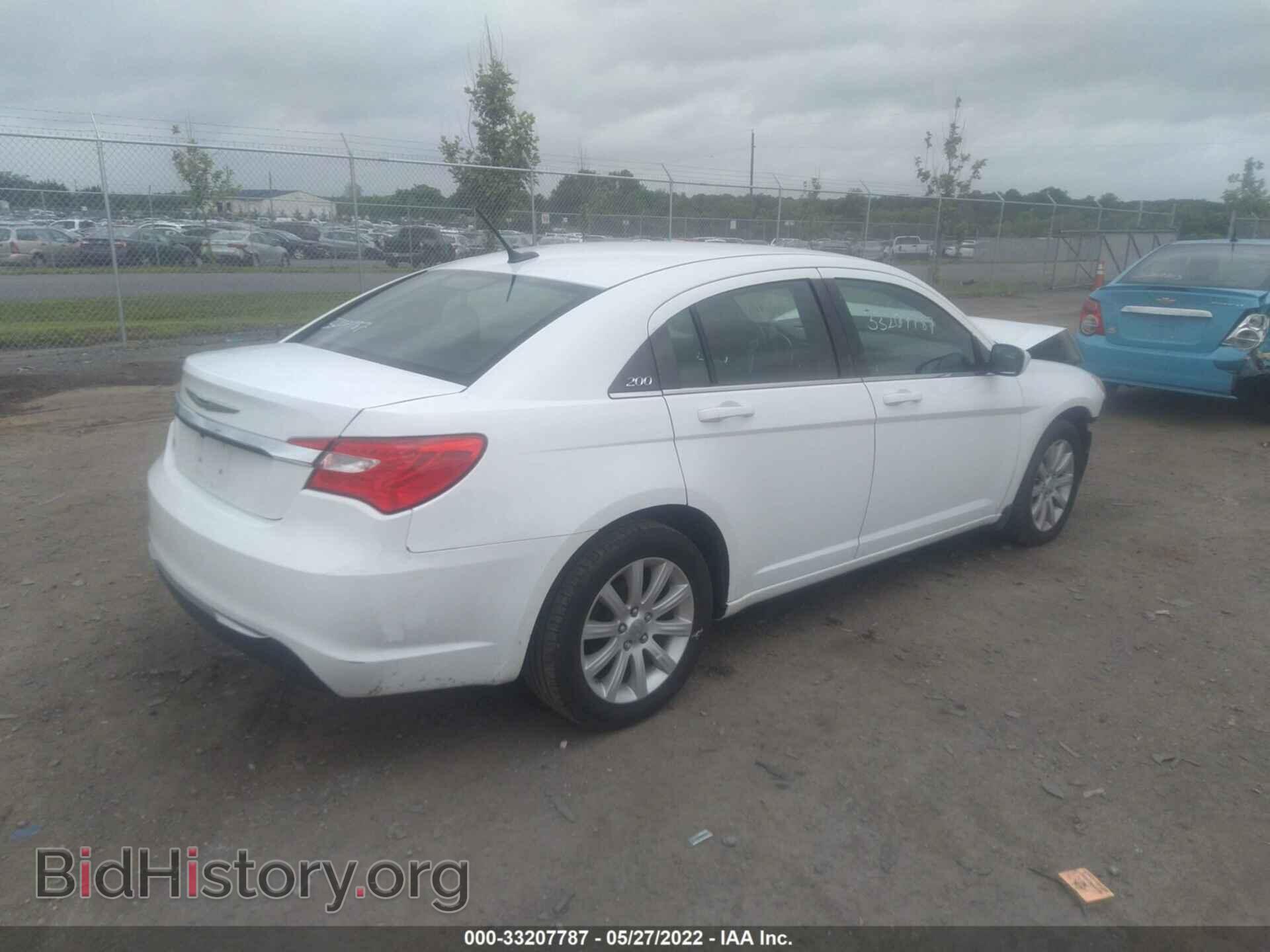 2011 CHRYSLER 200 - VIN: 1C3BC1FG0BN550075 - Фото 4