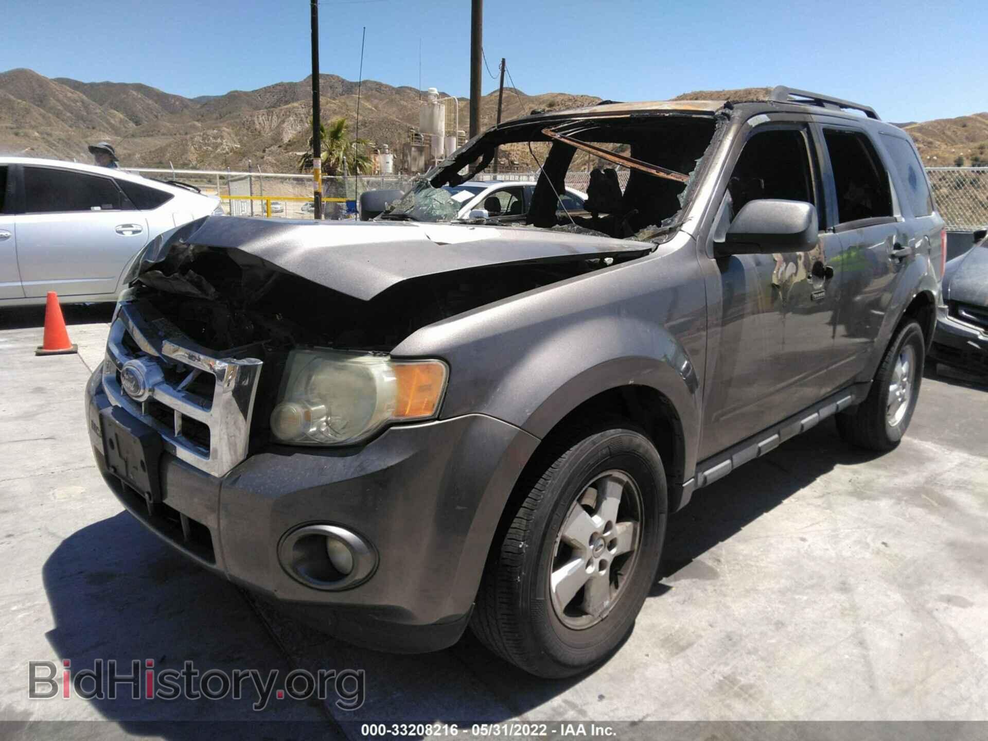 2009 FORD ESCAPE - VIN: 1FMCU03729KA22850 - Фото 2