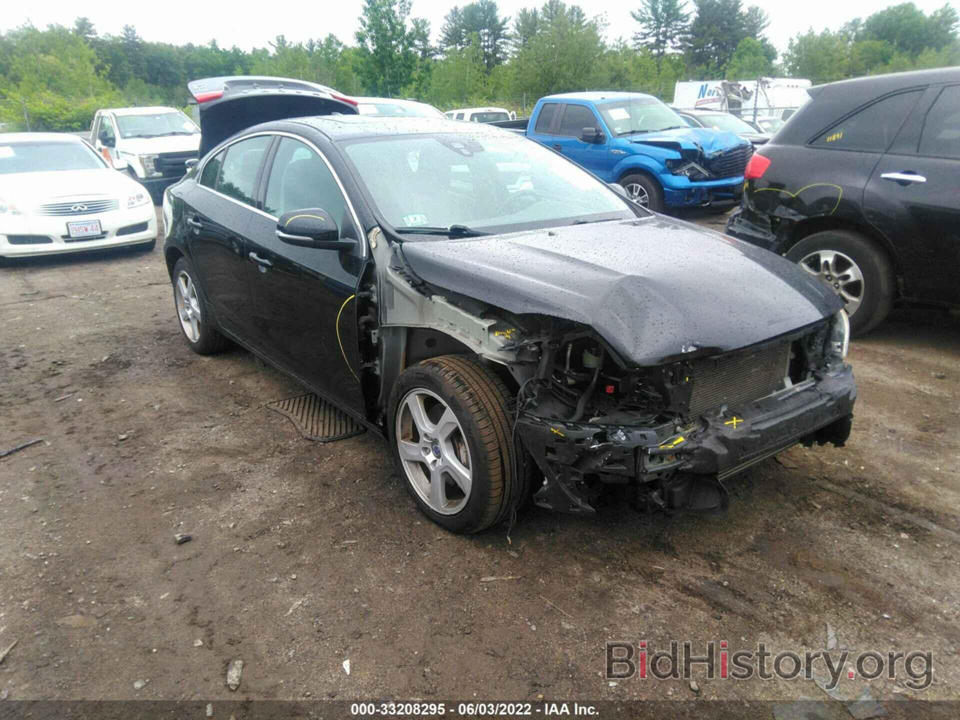 Photo YV1612FH6D2183585 - VOLVO S60 2013