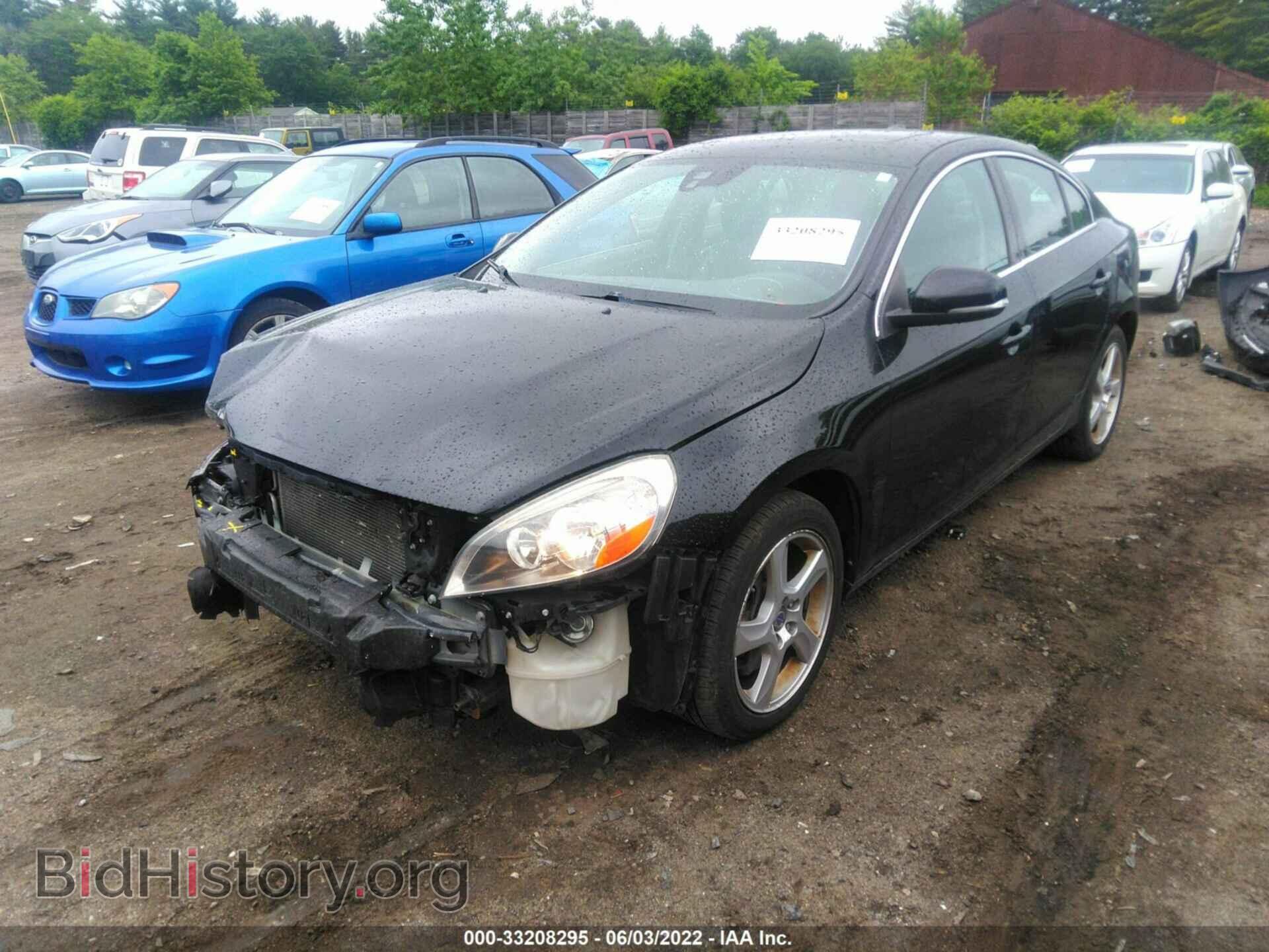 2013 VOLVO S60 - VIN: YV1612FH6D2183585 - Фото 2