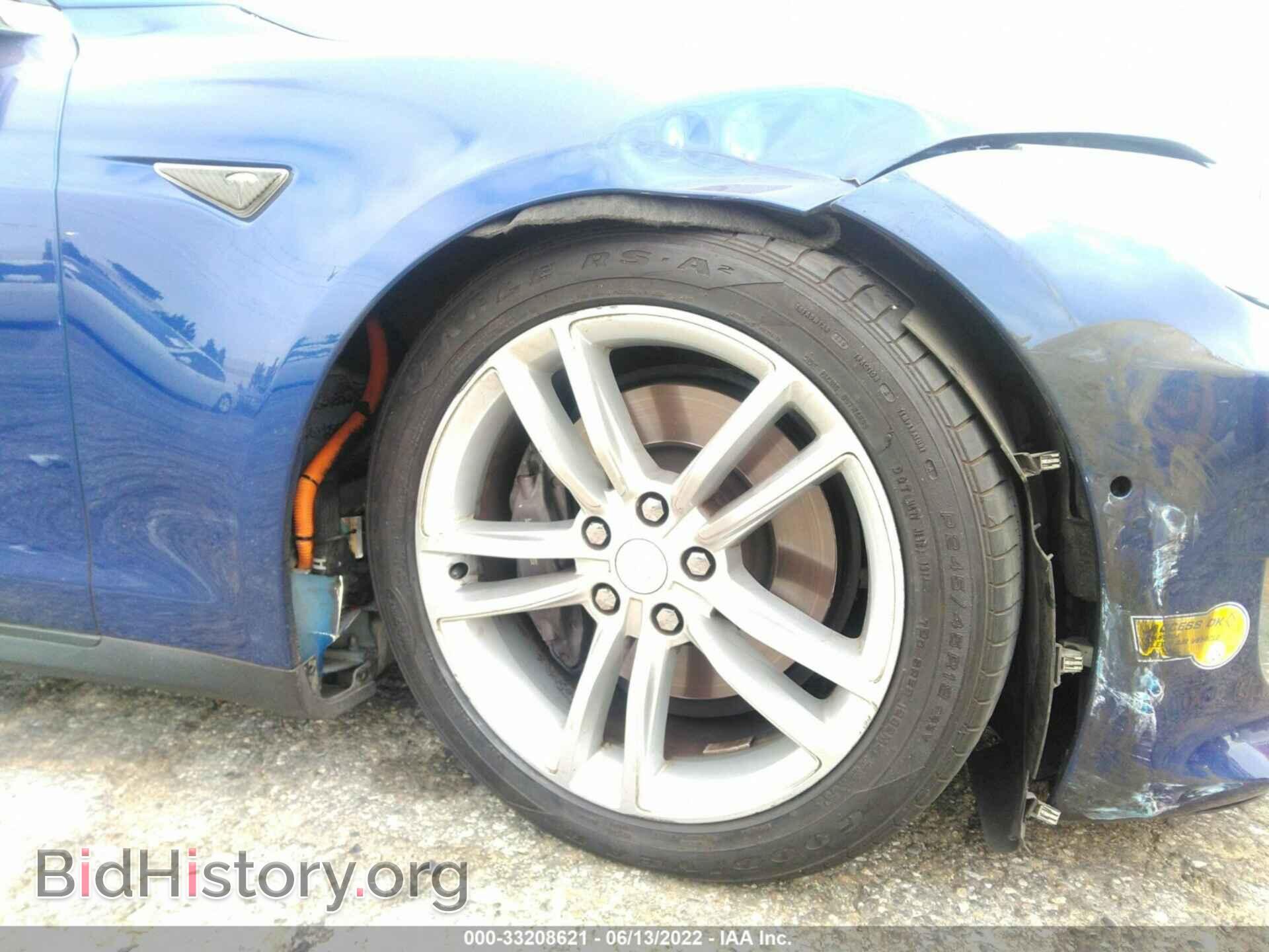 2015 TESLA MODEL S - VIN: 5YJSA1E21FF110815 - Photo 6