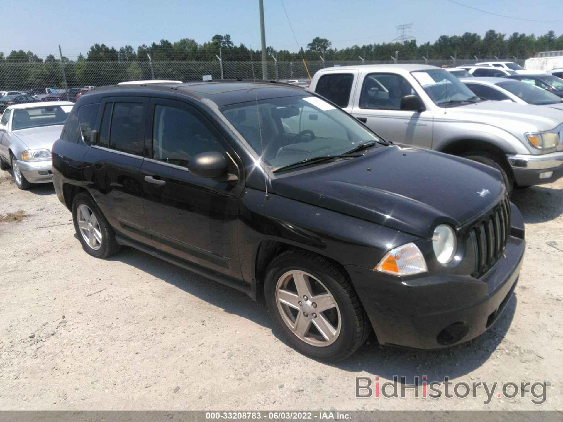 Photo 1J8FF47W78D636681 - JEEP COMPASS 2008