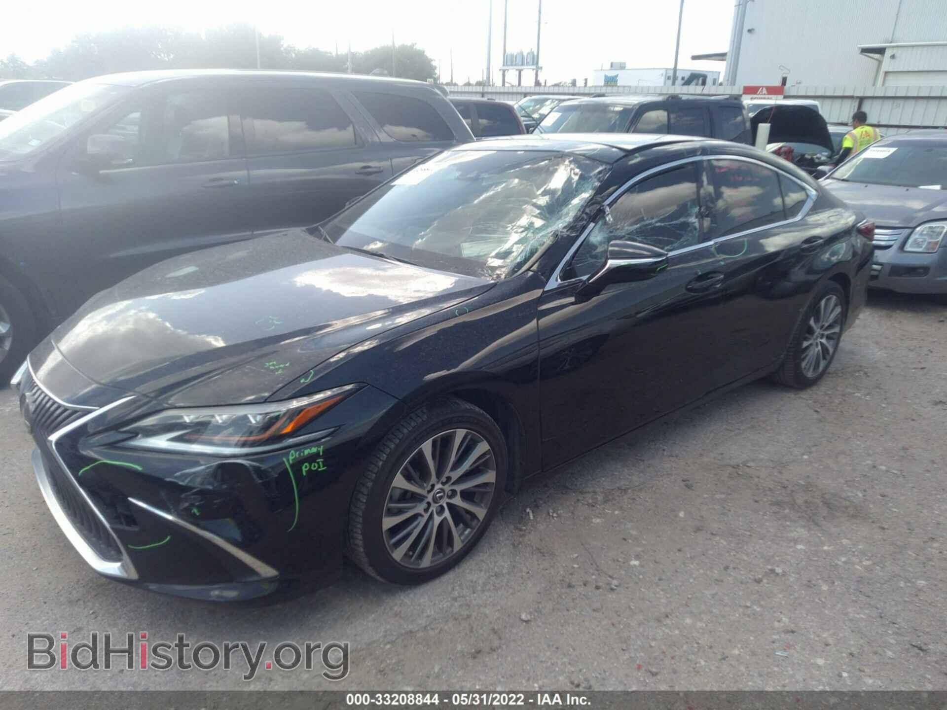 2019 LEXUS ES - VIN: JTHBZ1B18K2002563 - Фото 2