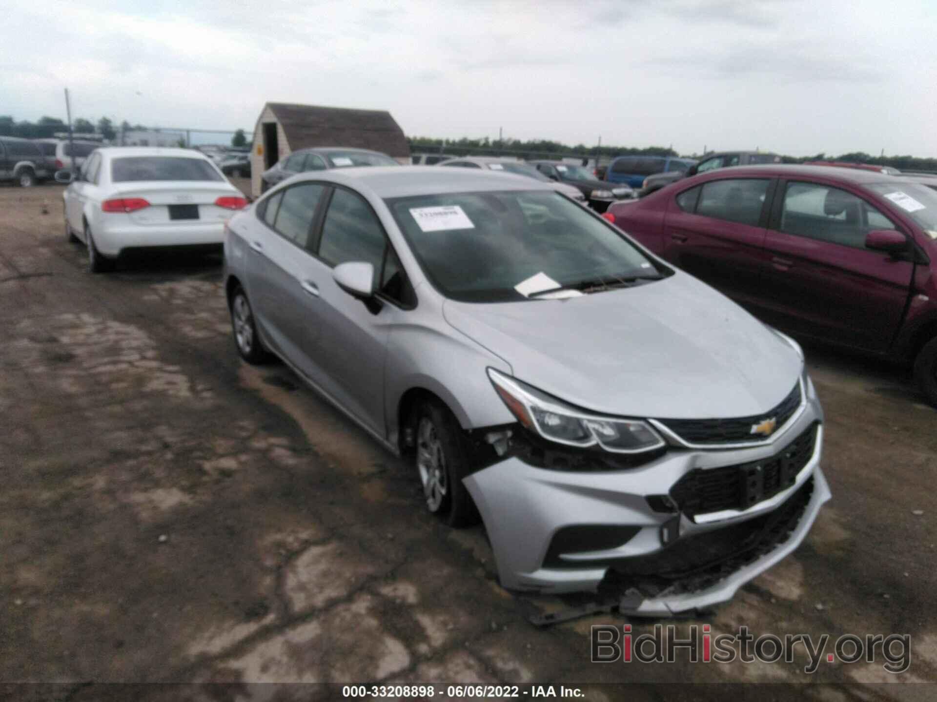 Photo 1G1BC5SM1H7167010 - CHEVROLET CRUZE 2017