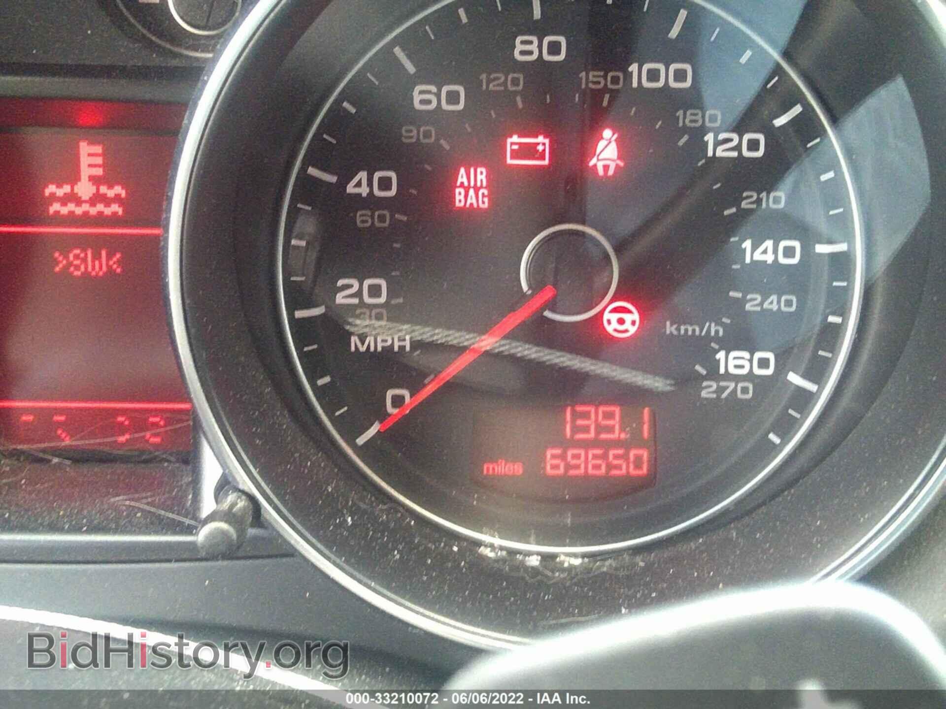 2008 AUDI TT - VIN: TRUDD38J981003706 - Фото 7