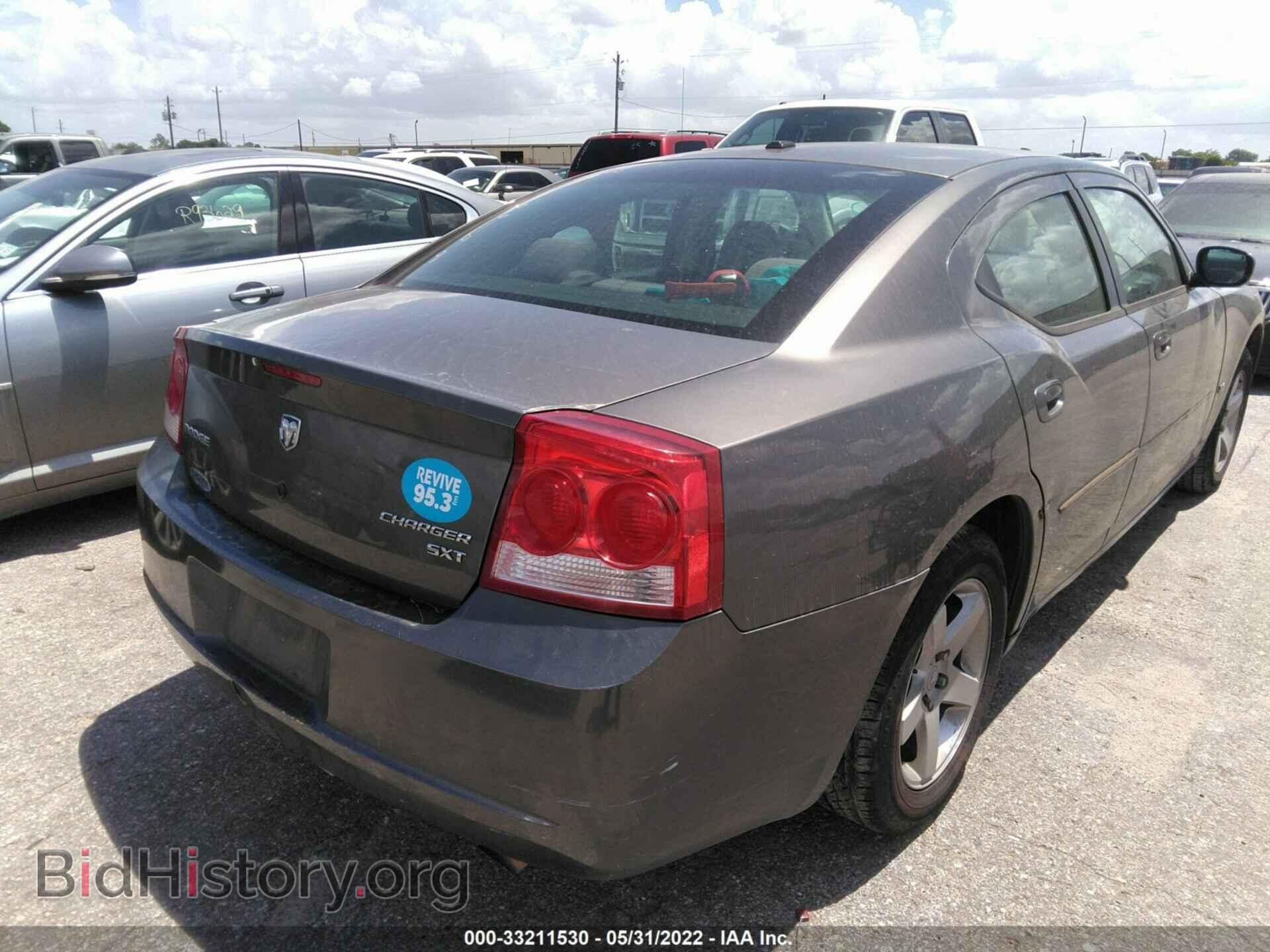 2010 DODGE CHARGER - VIN: 2B3CA3CV8AH166199 - Фото 4