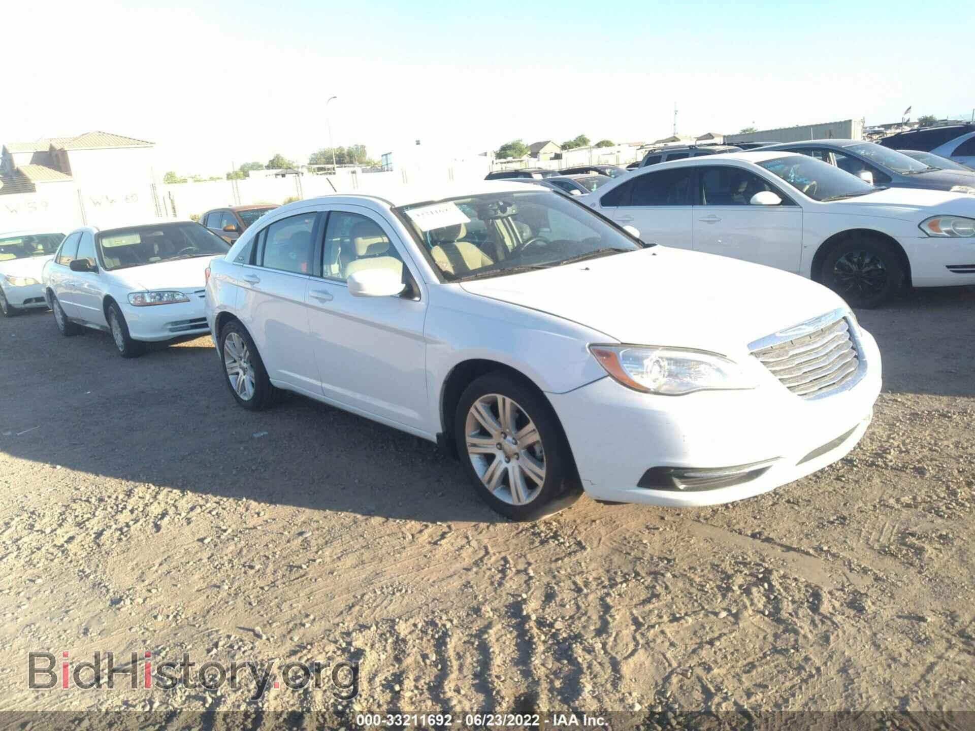 Photo 1C3CCBBB6DN615387 - CHRYSLER 200 2013