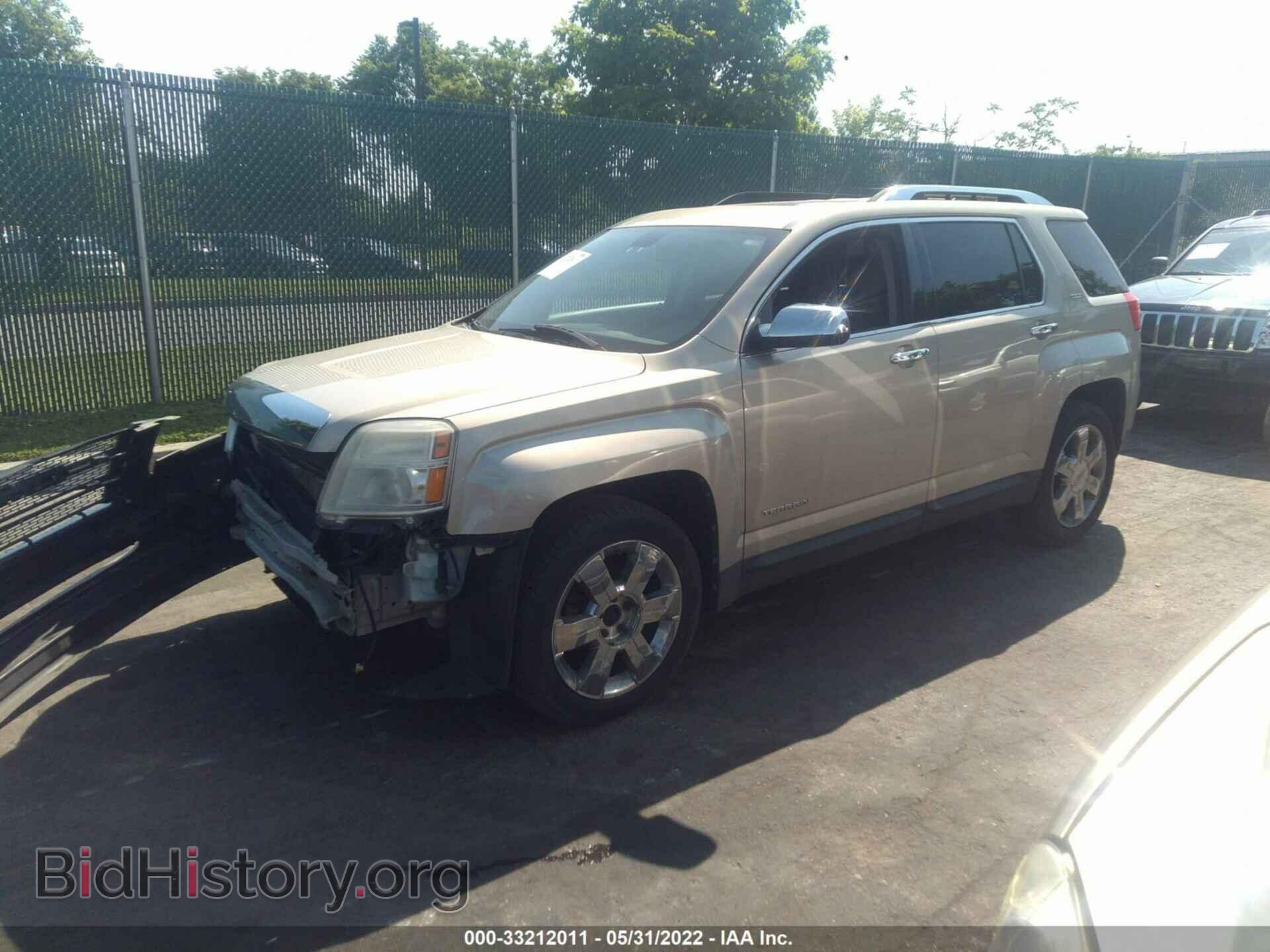 2011 GMC TERRAIN - VIN: 2CTFLXE50B6213785 - Photo 2