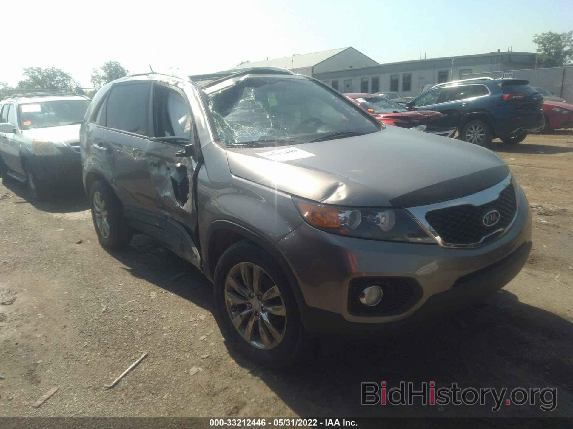 Photo 5XYKUDA24BG031723 - KIA SORENTO 2011