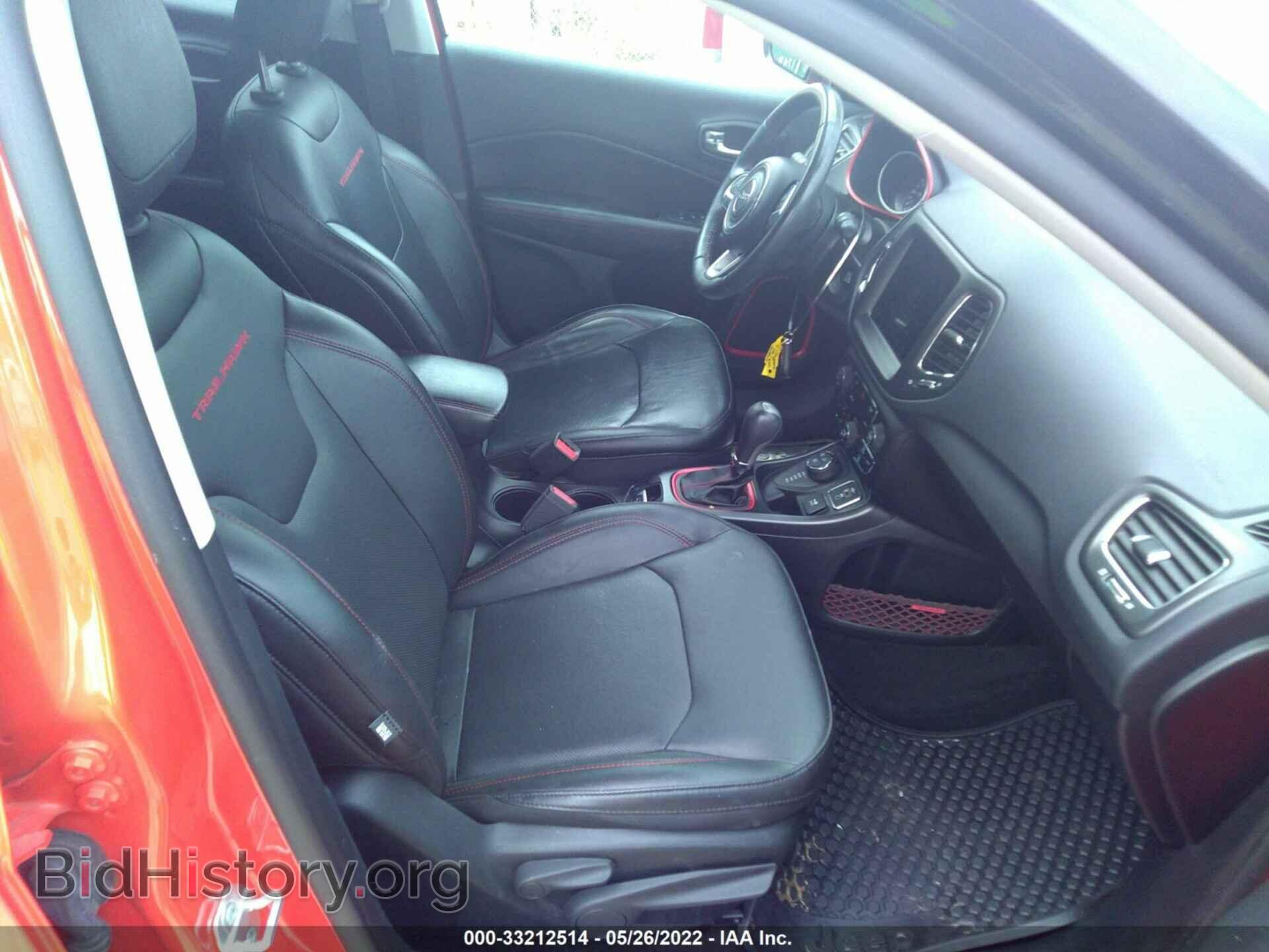 2019 JEEP COMPASS - VIN: 3C4NJDDB9KT807662 - Фото 5