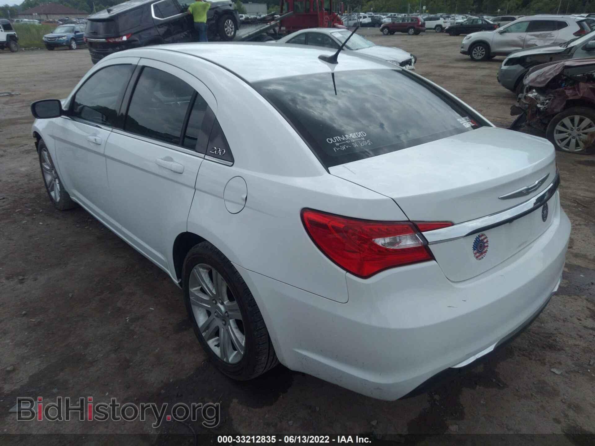 2012 CHRYSLER 200 - VIN: 1C3CCBBB3CN176972 - Фото 3