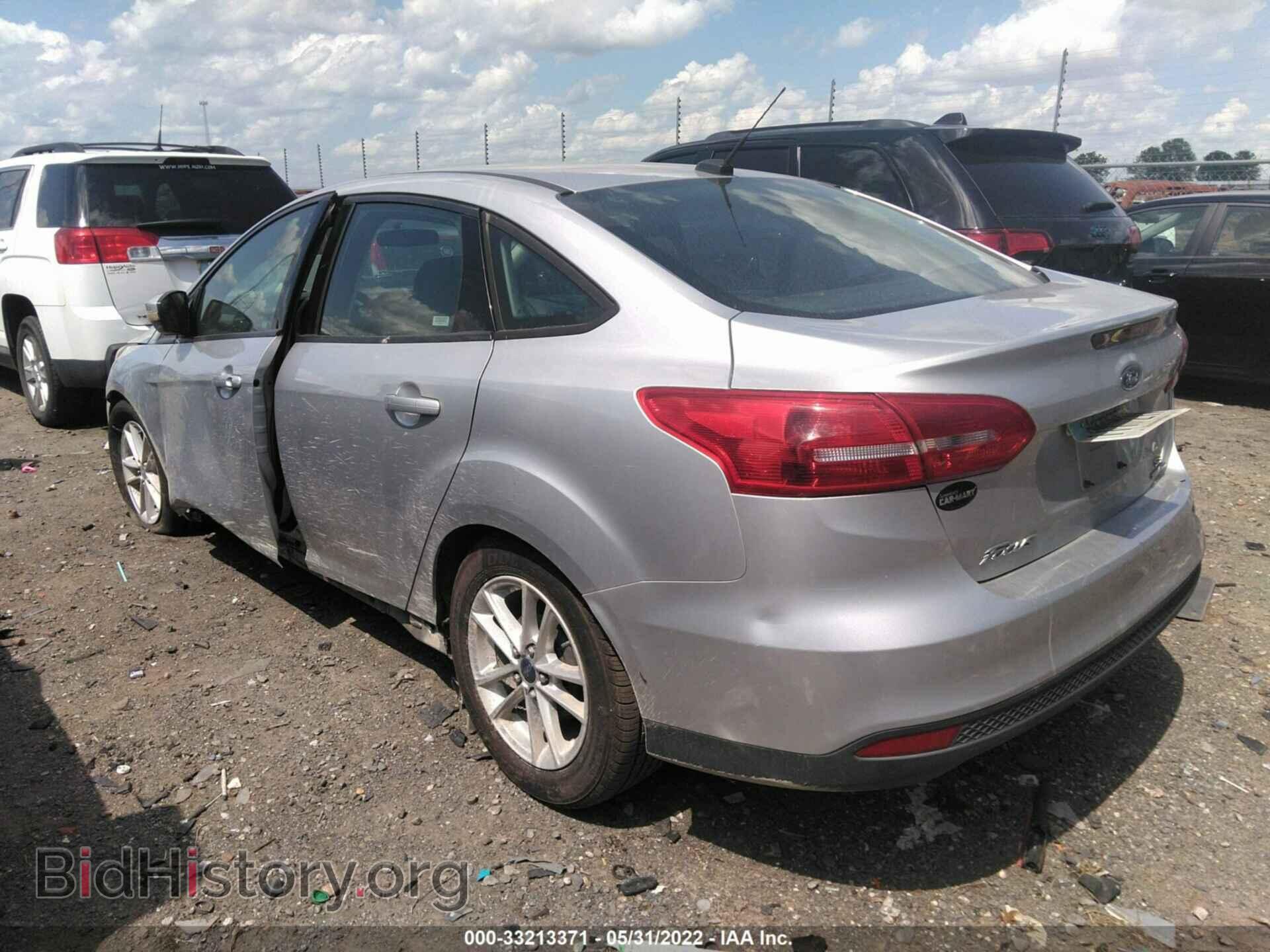 2016 FORD FOCUS - VIN: 1FADP3F2XGL231557 - Фото 3